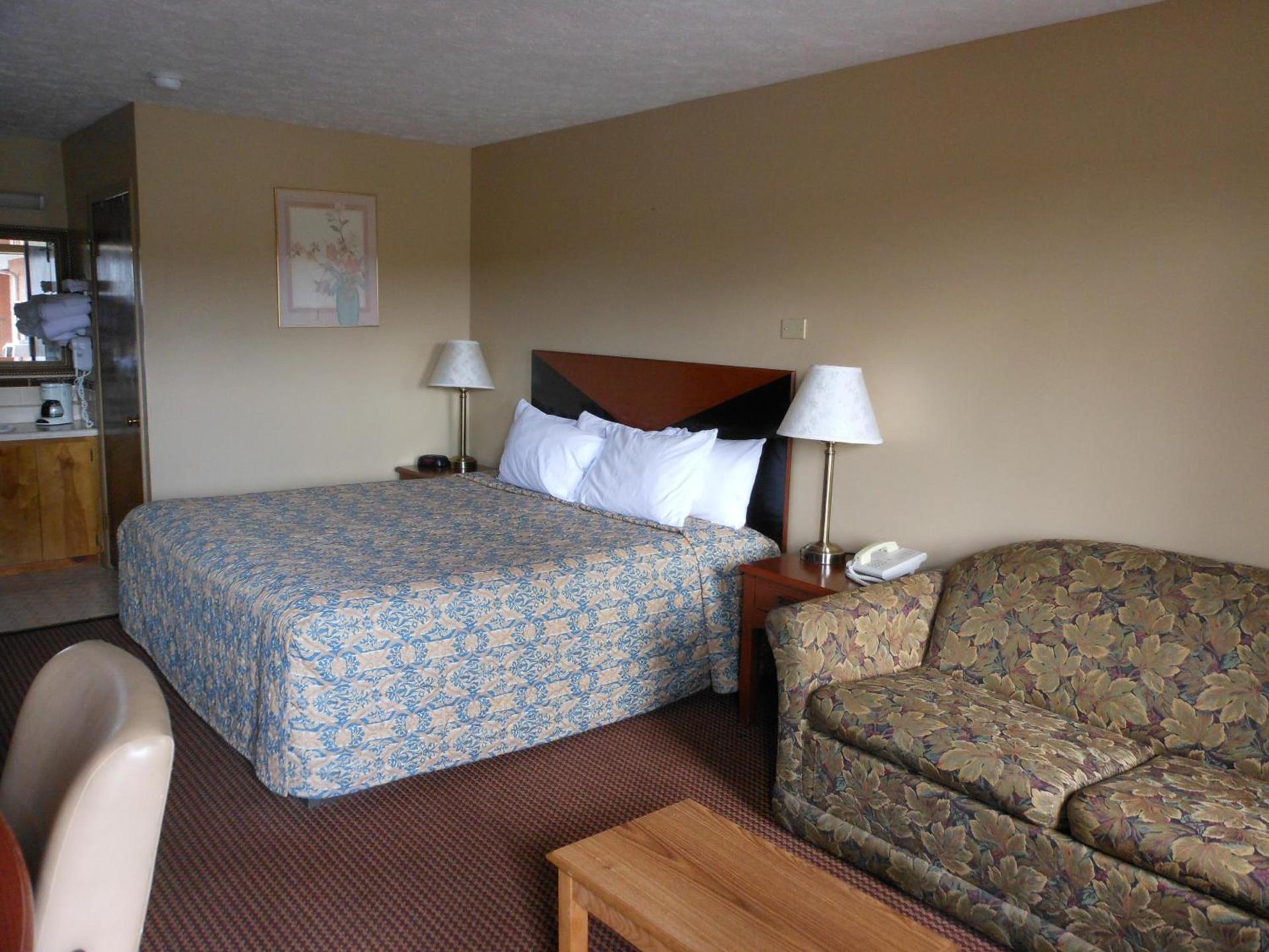 McClellan Inn photo 10
