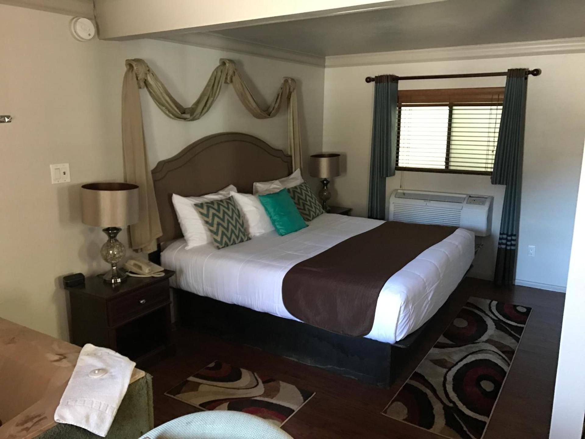 Oak Creek Terrace Resort photo 24