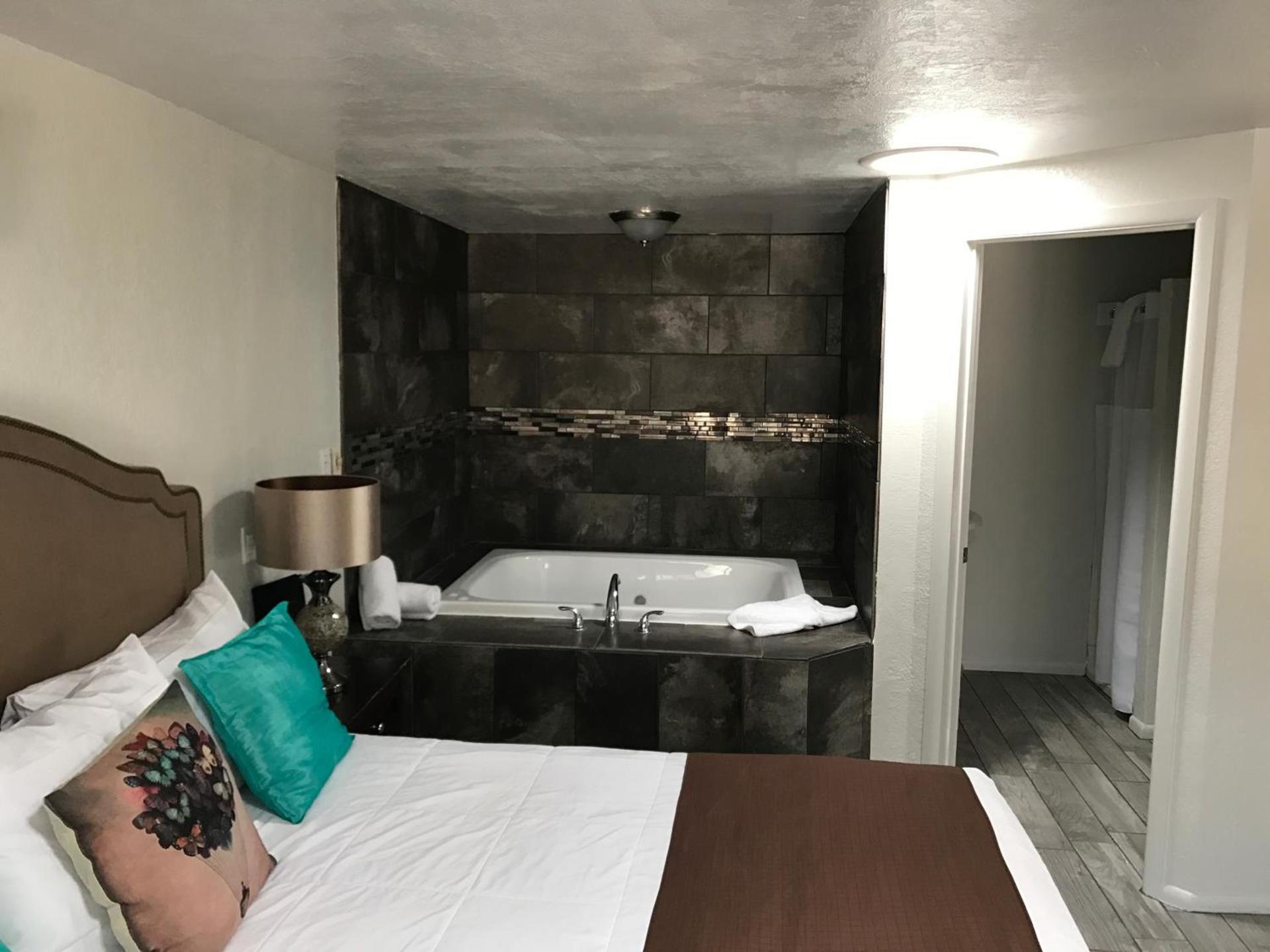 Oak Creek Terrace Resort photo 35