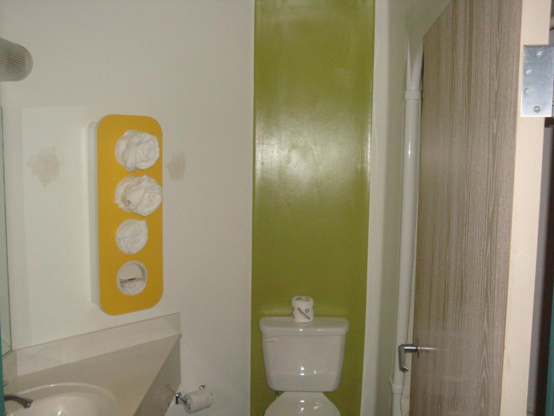 Lakeside Inn Lake Havasu City photo 32