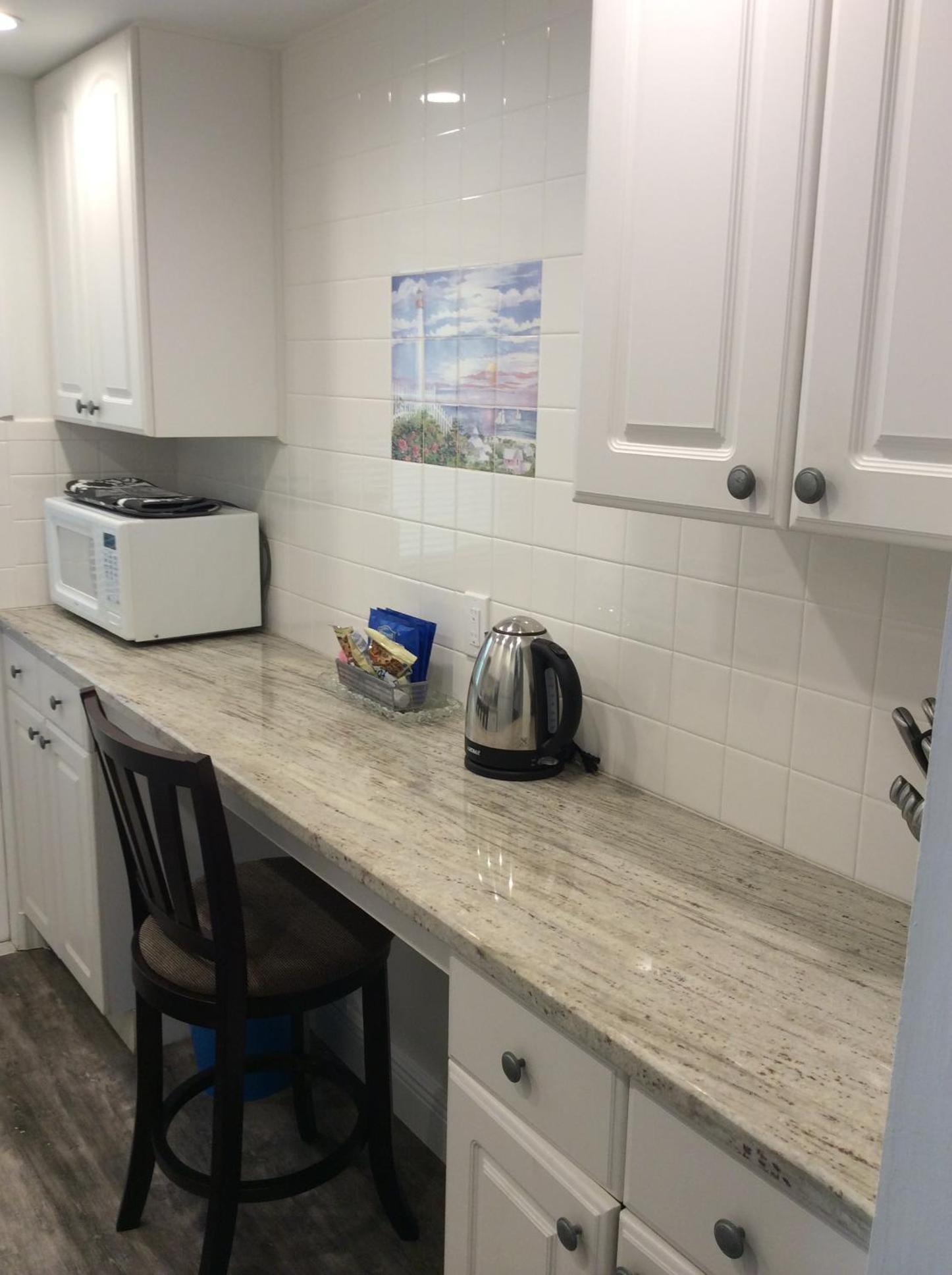Sea Spray Inn photo 85