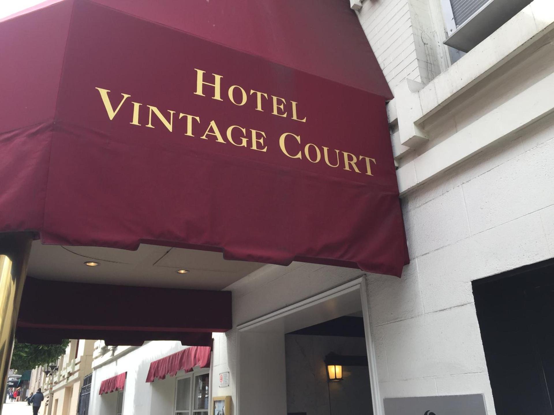 Executive Hotel Vintage Court photo 3