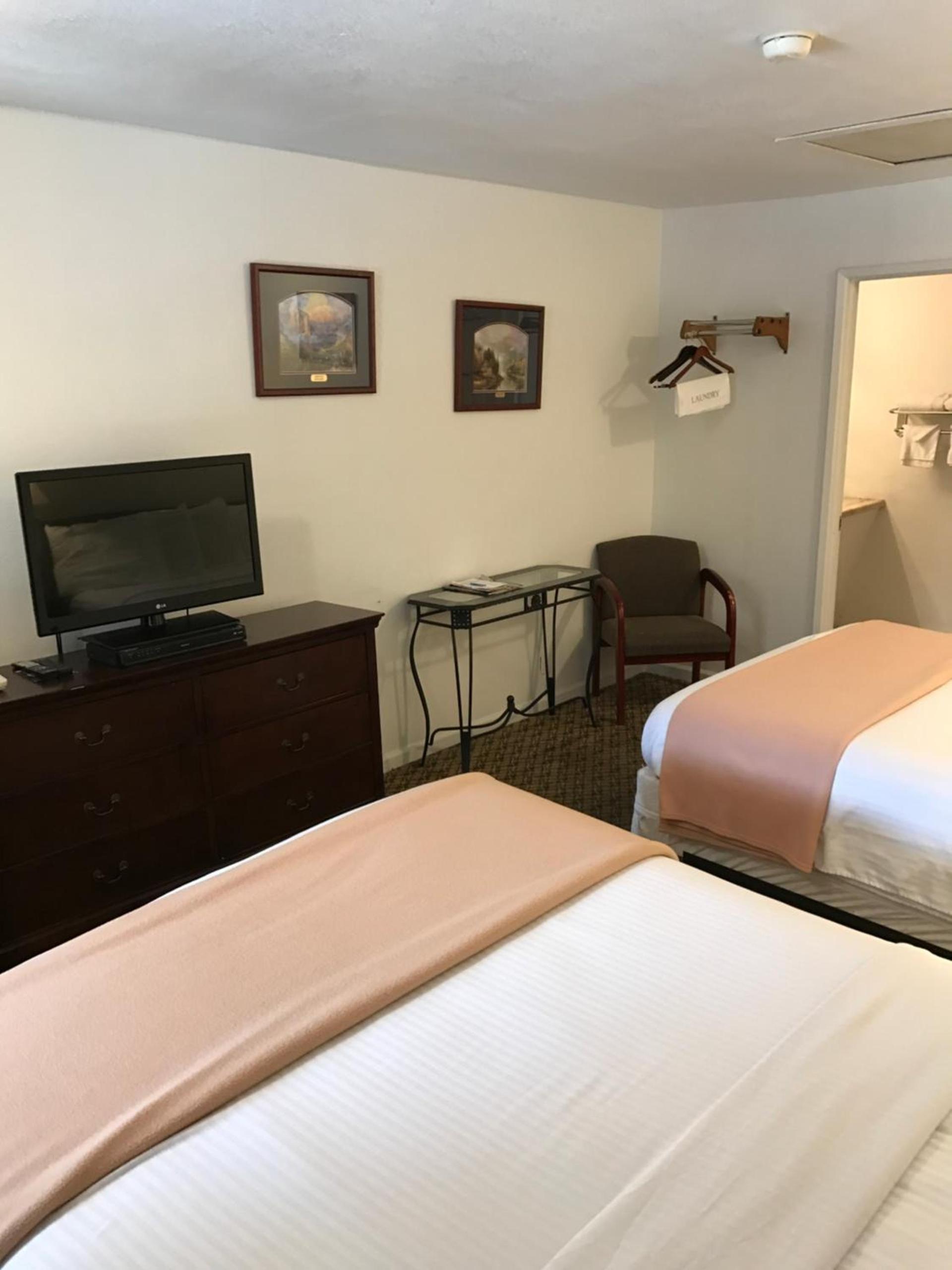Gold Pan Lodge photo 35