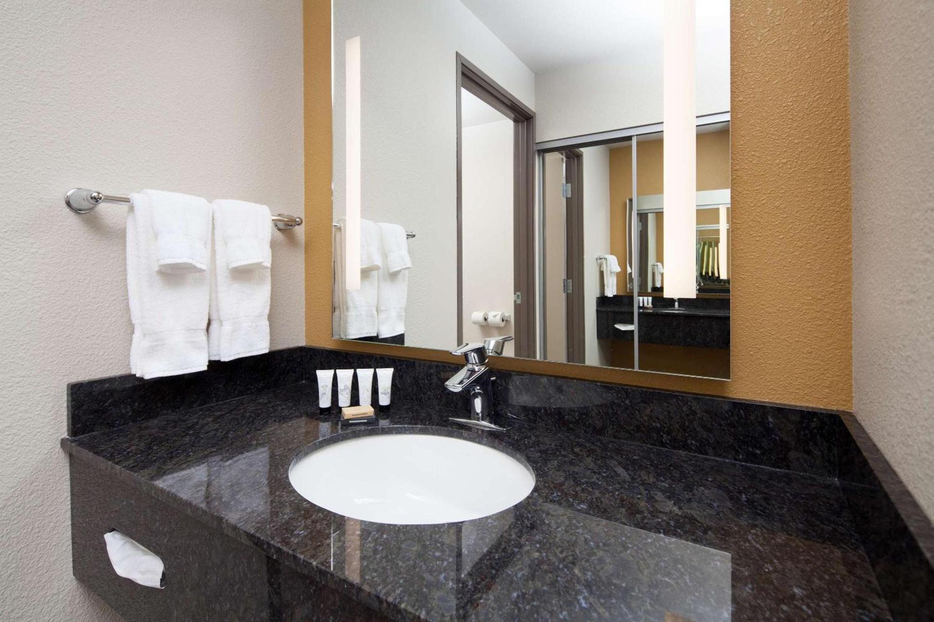 Red Lion Ridgewater Inn & Suites Polson photo 22