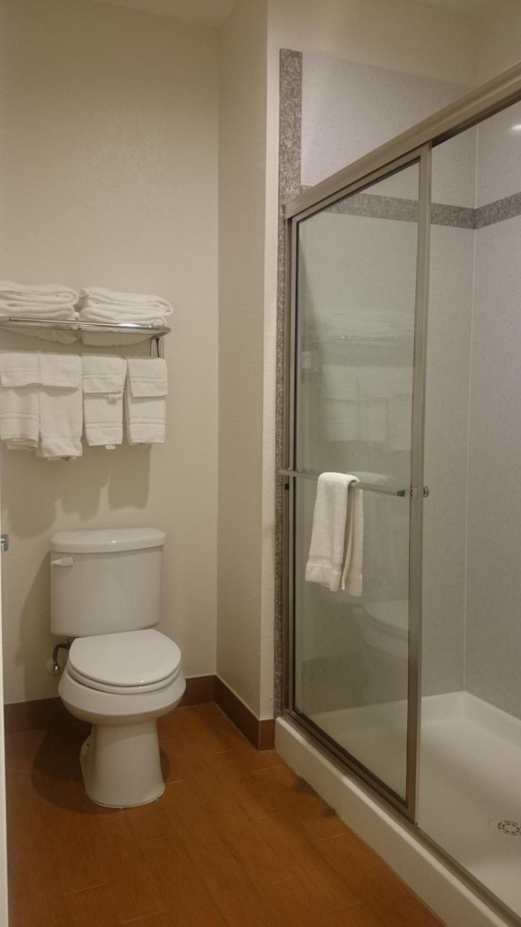 Regency Inn & Suites- NW Houston photo 36