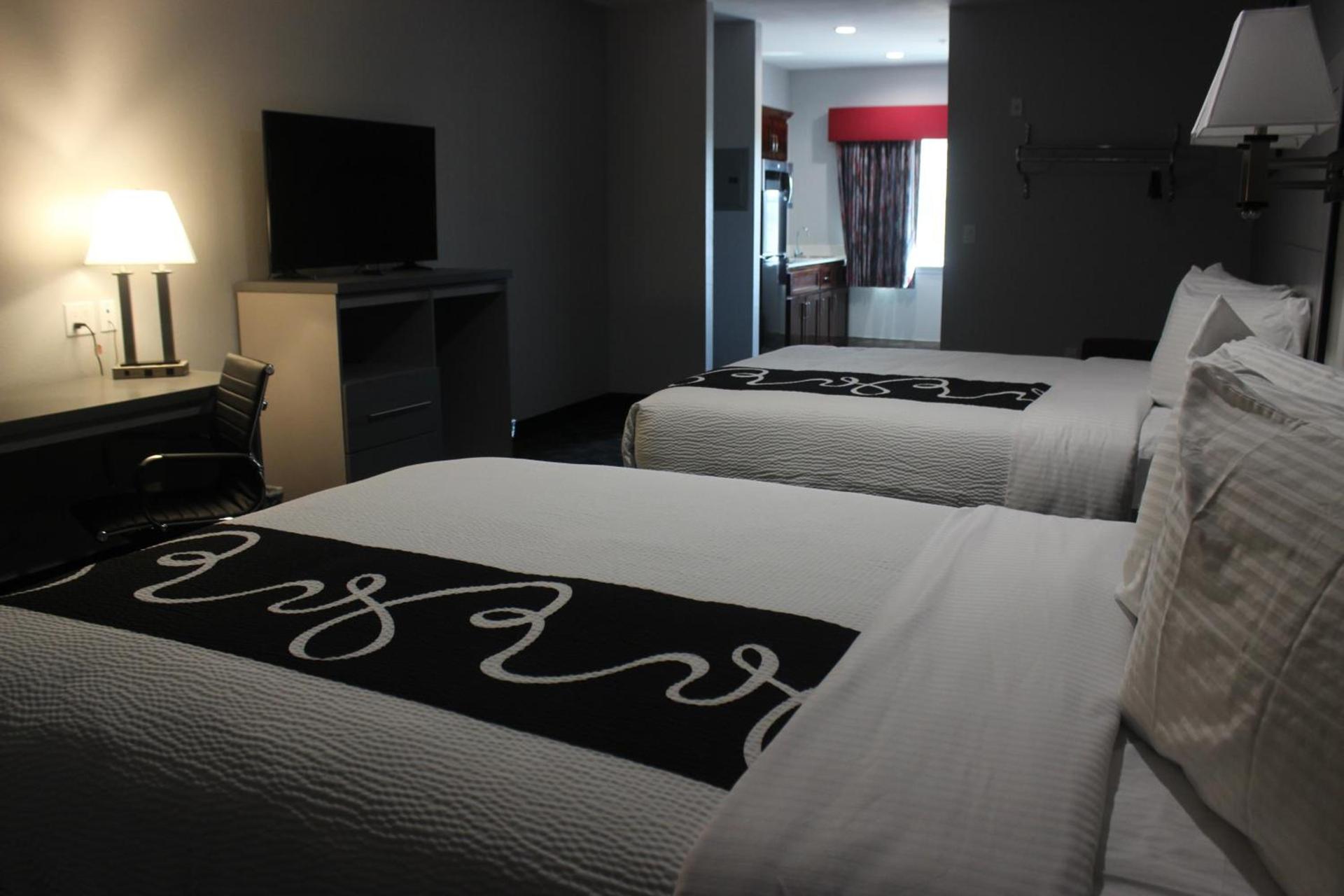 Paris Inn & Suites photo 5