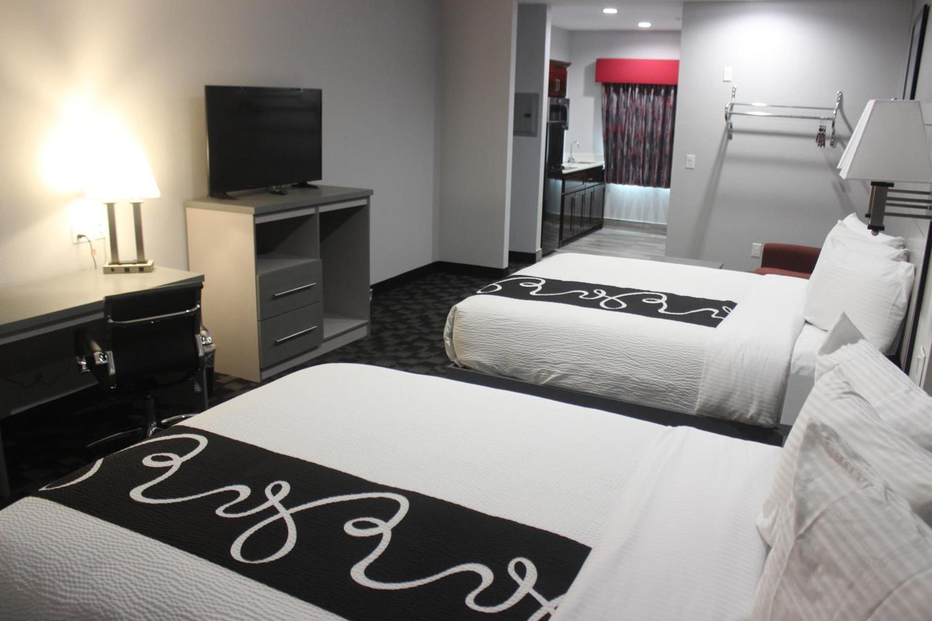 Paris Inn & Suites photo 19