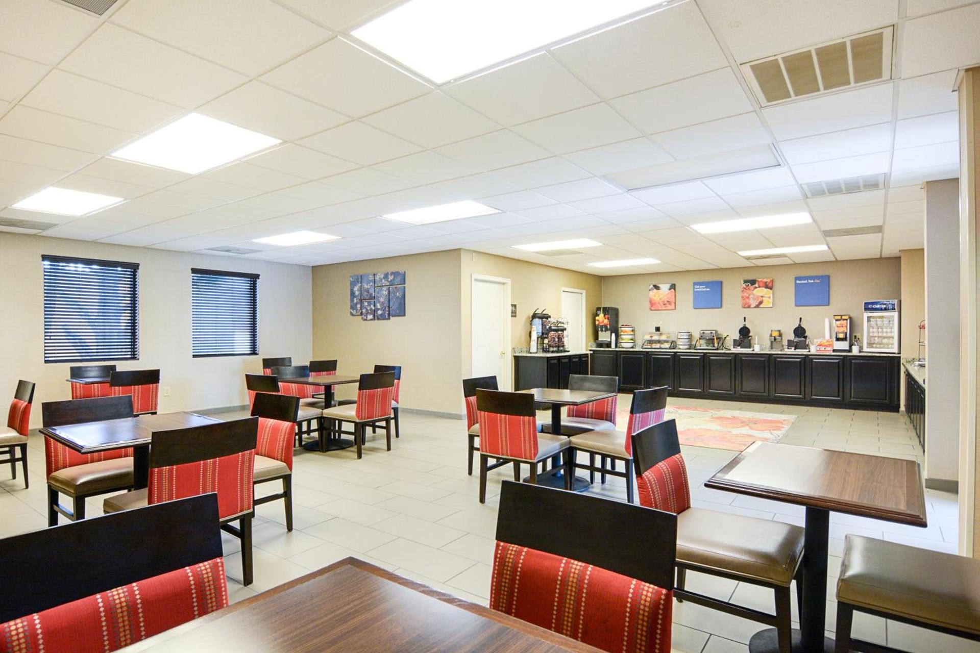 Quality Inn Winchester photo 10