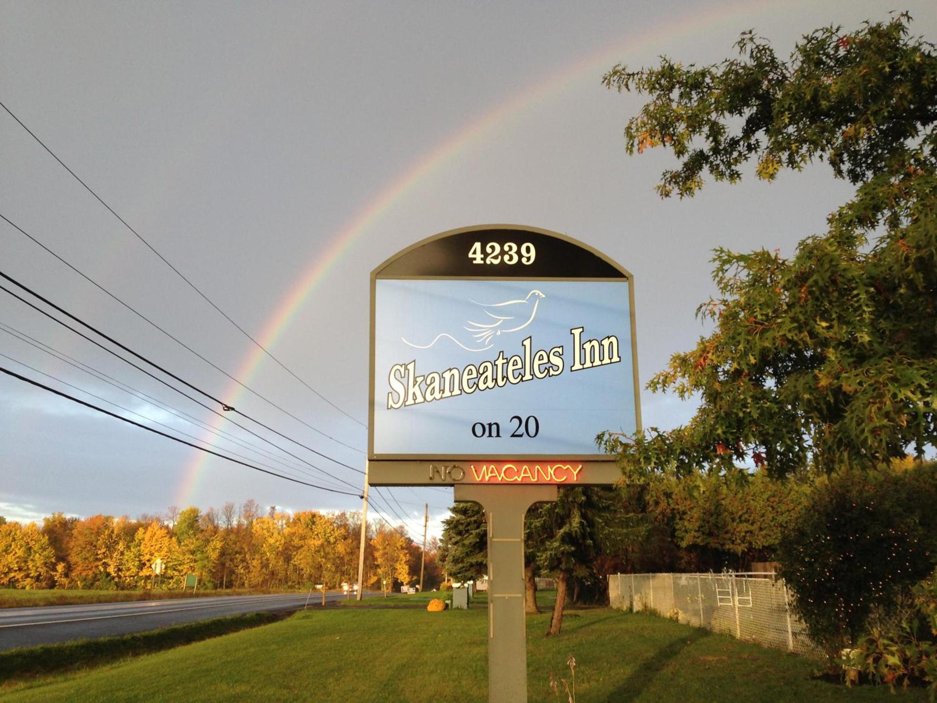 Skaneateles Inn on 20 photo 26
