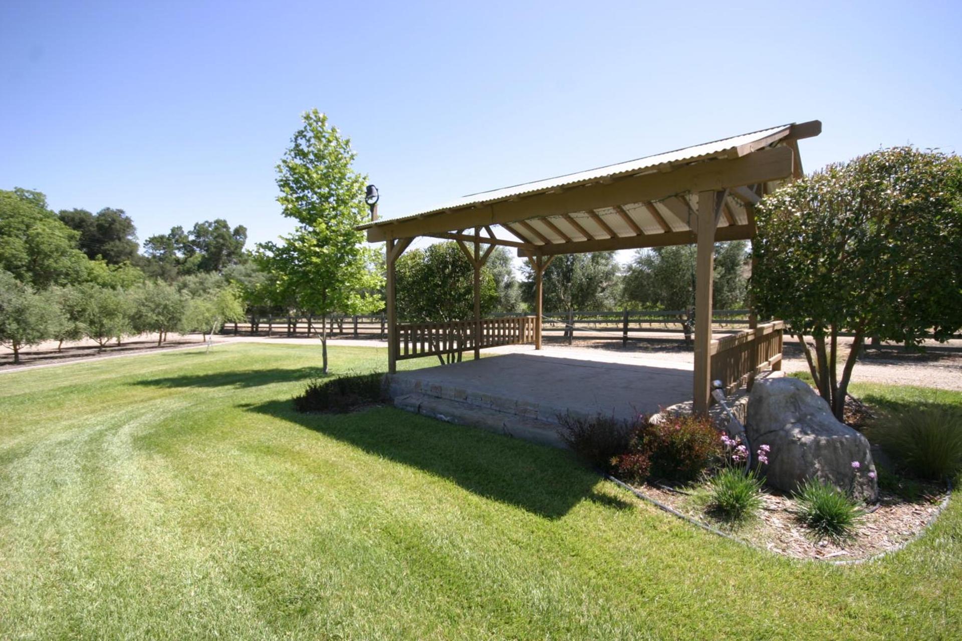 The Eden House Vineyard photo 66
