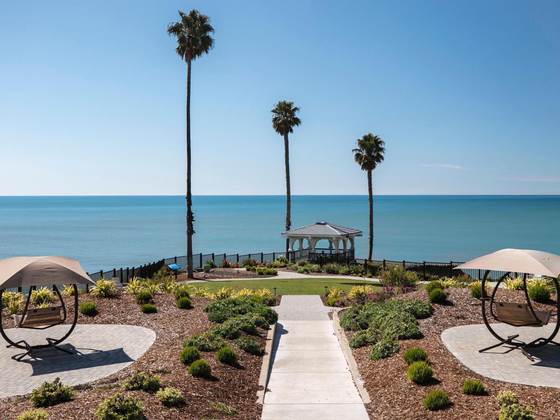 Pacific Point Resort photo 3