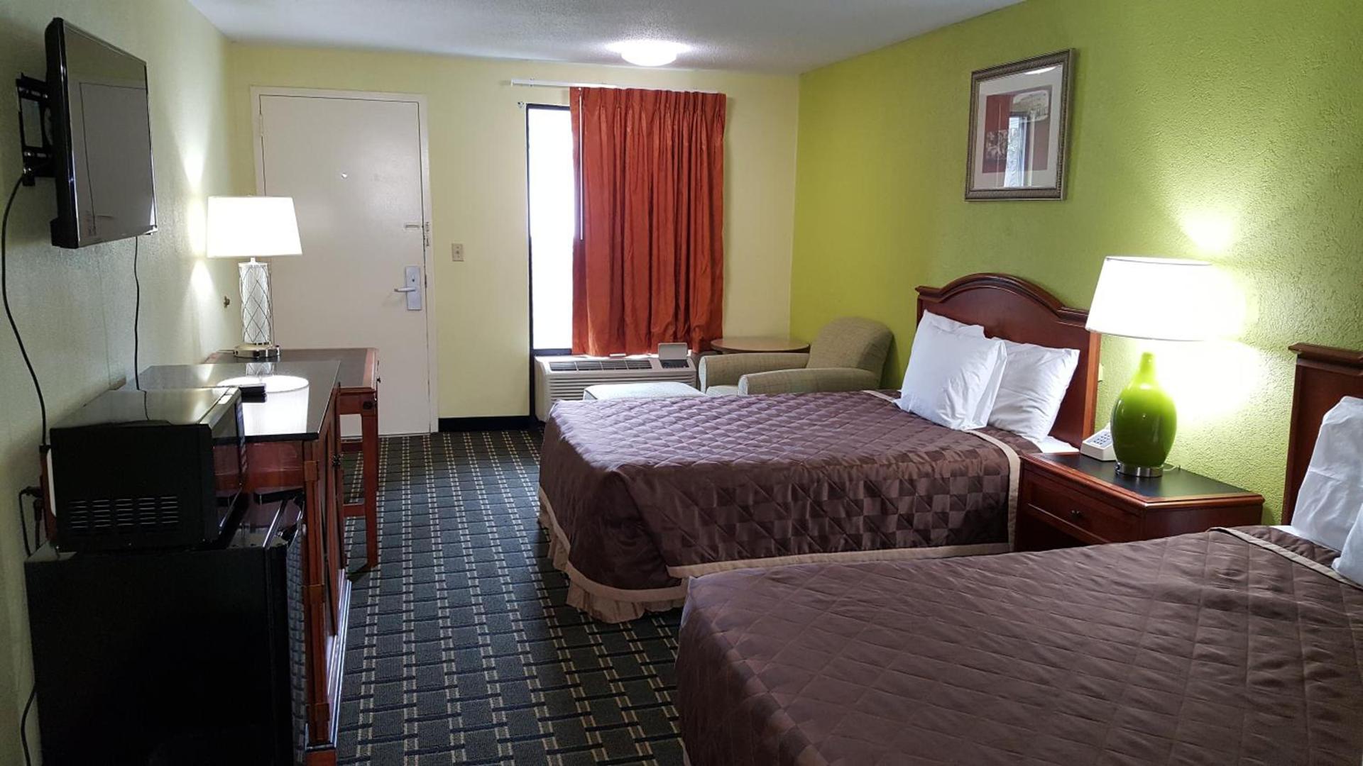 American Inn Columbia photo 12
