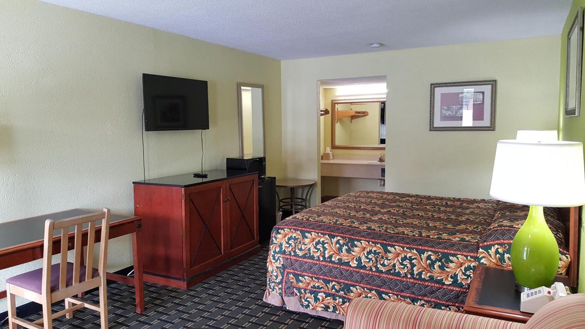 American Inn Columbia photo 15