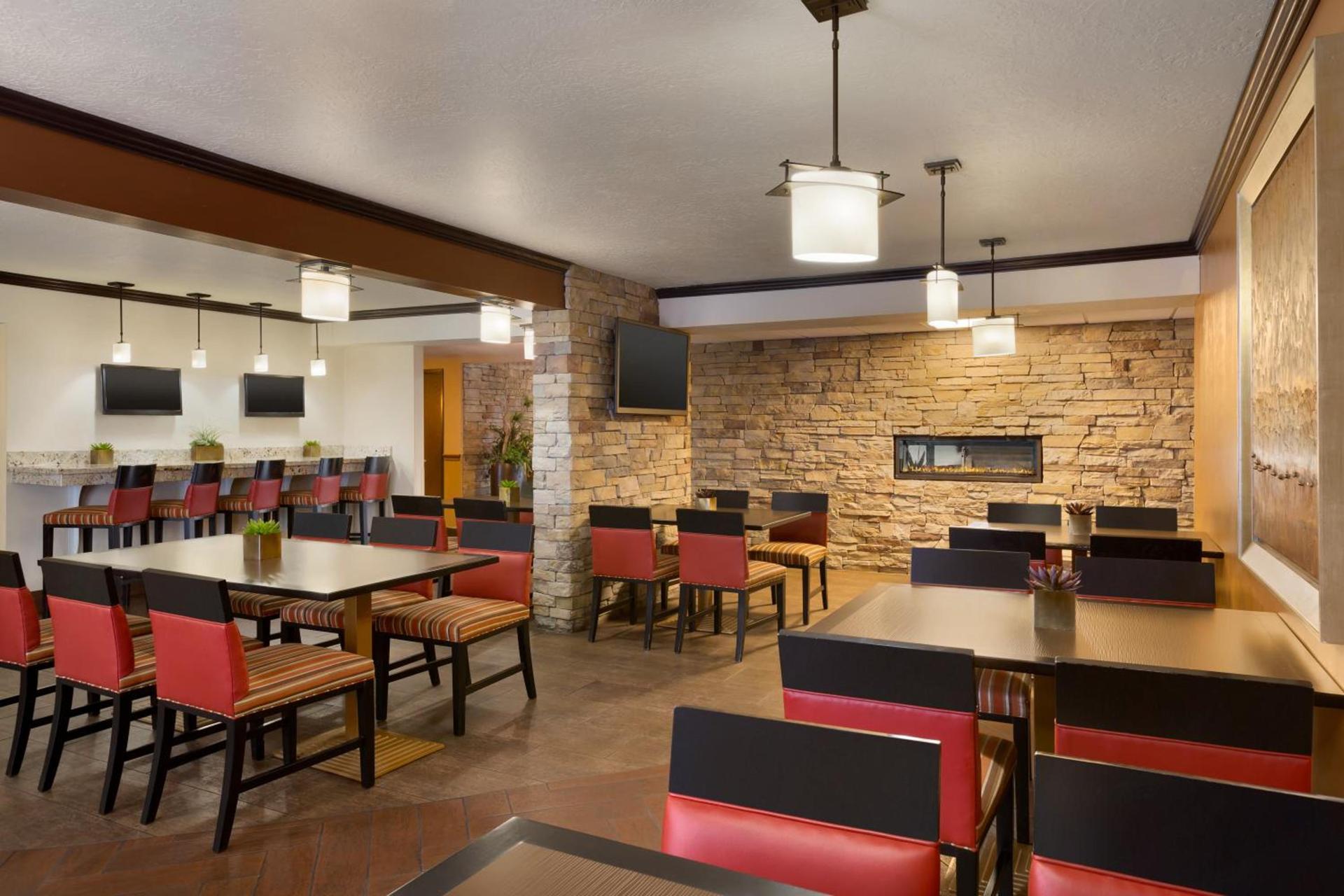 Park Inn by Radisson, Salt Lake City-Midvale photo 52