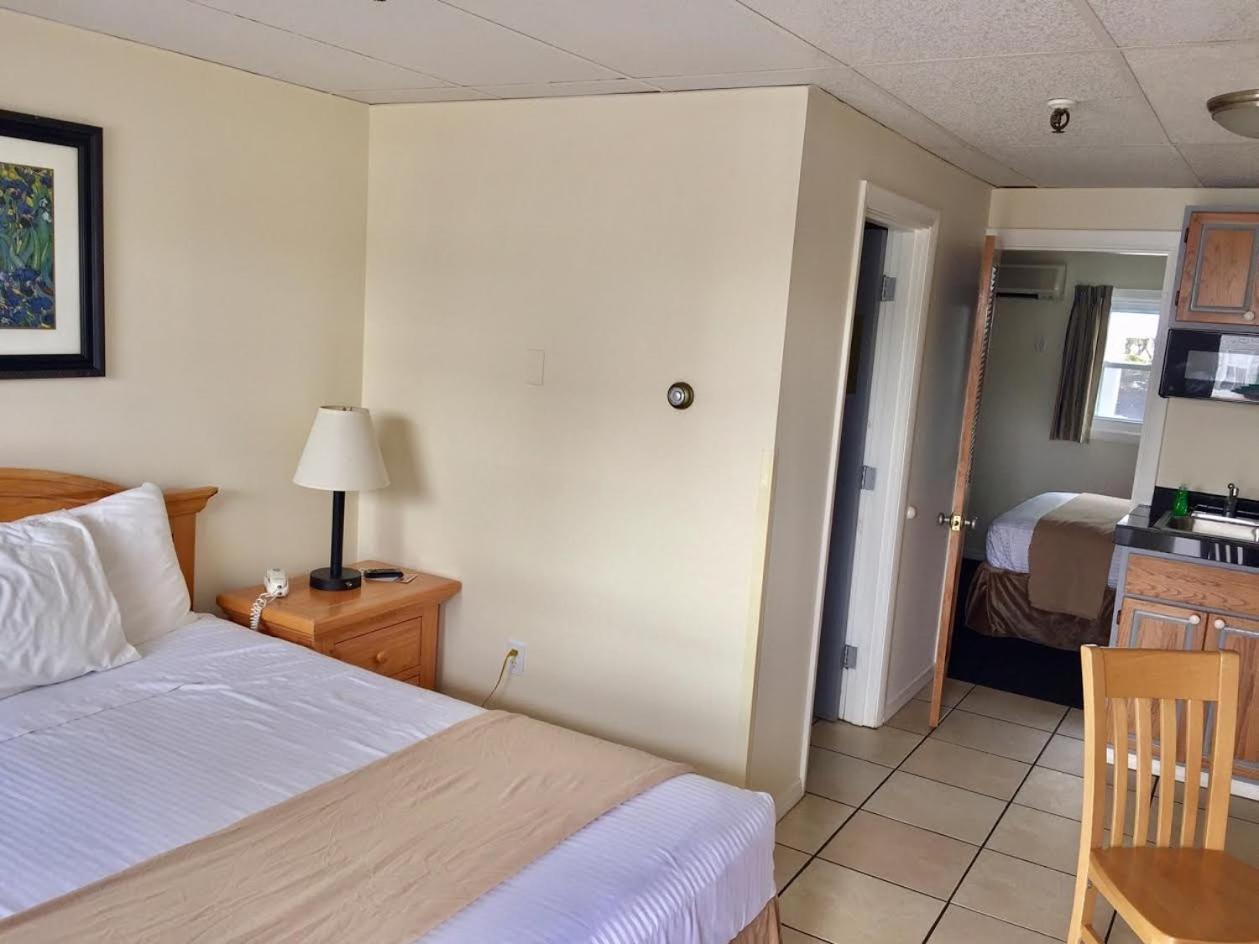Sea Cliff House Motel photo 27