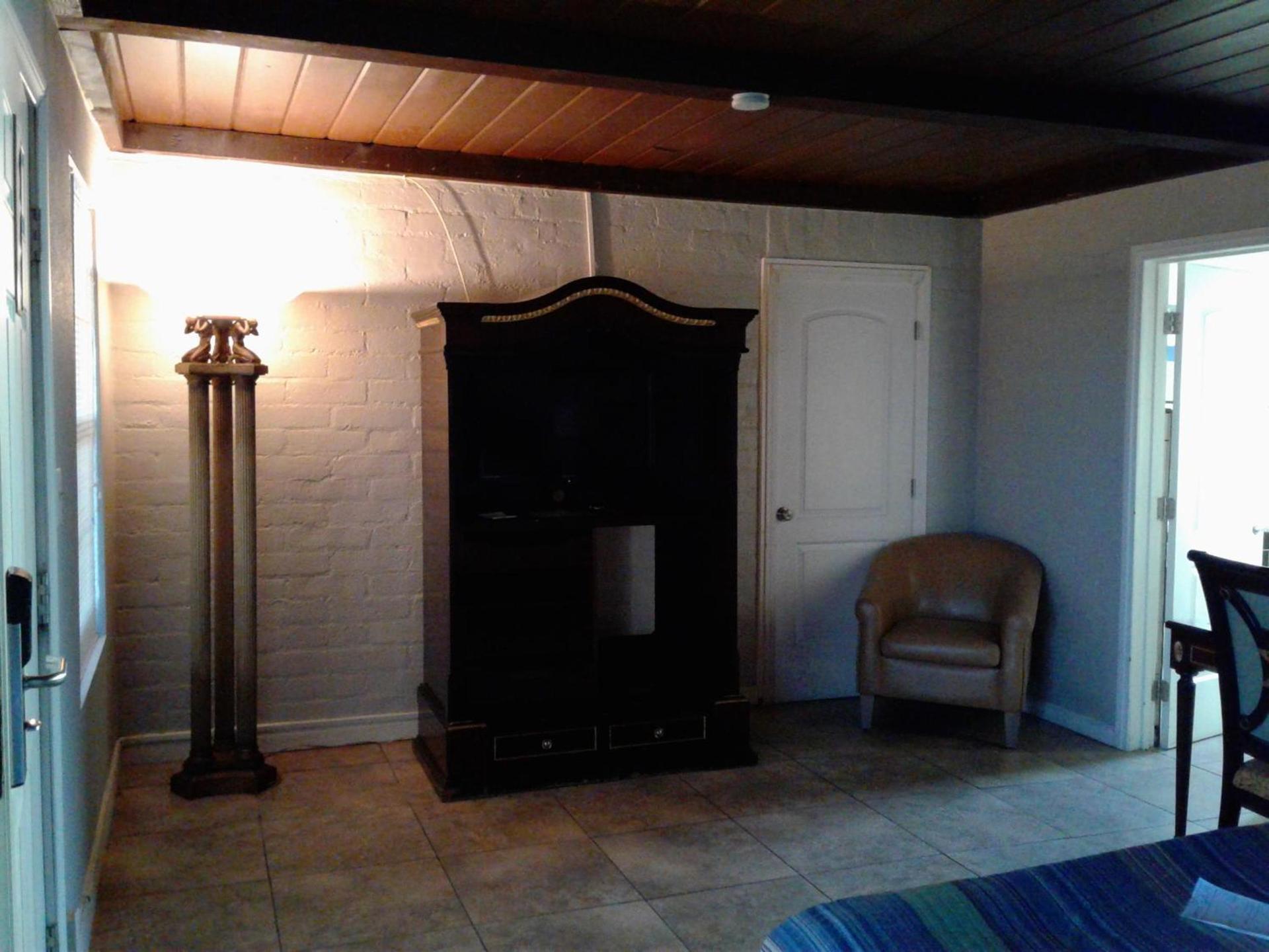Sterling Gardens photo 87