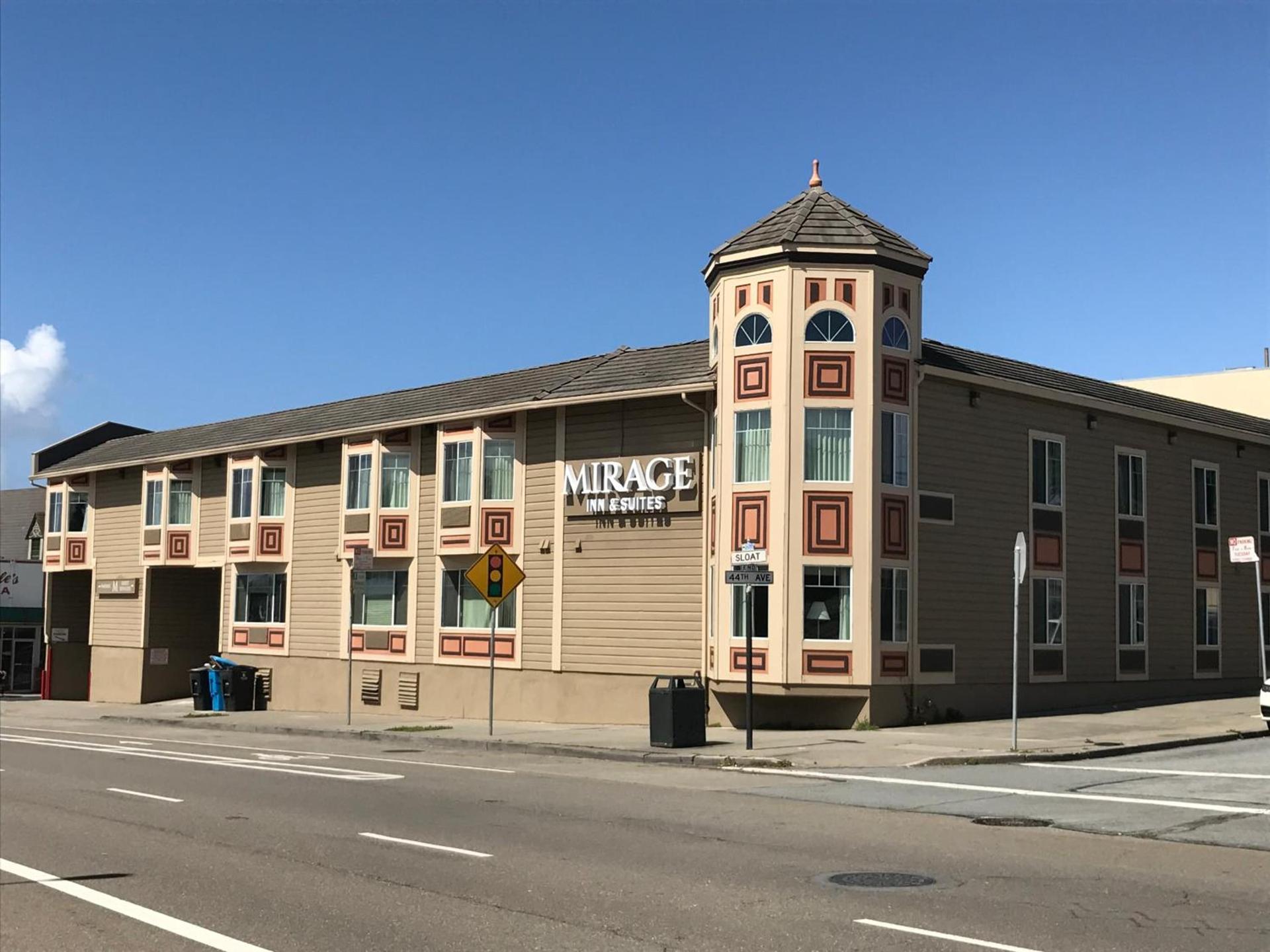 Mirage Inn & Suites photo 1