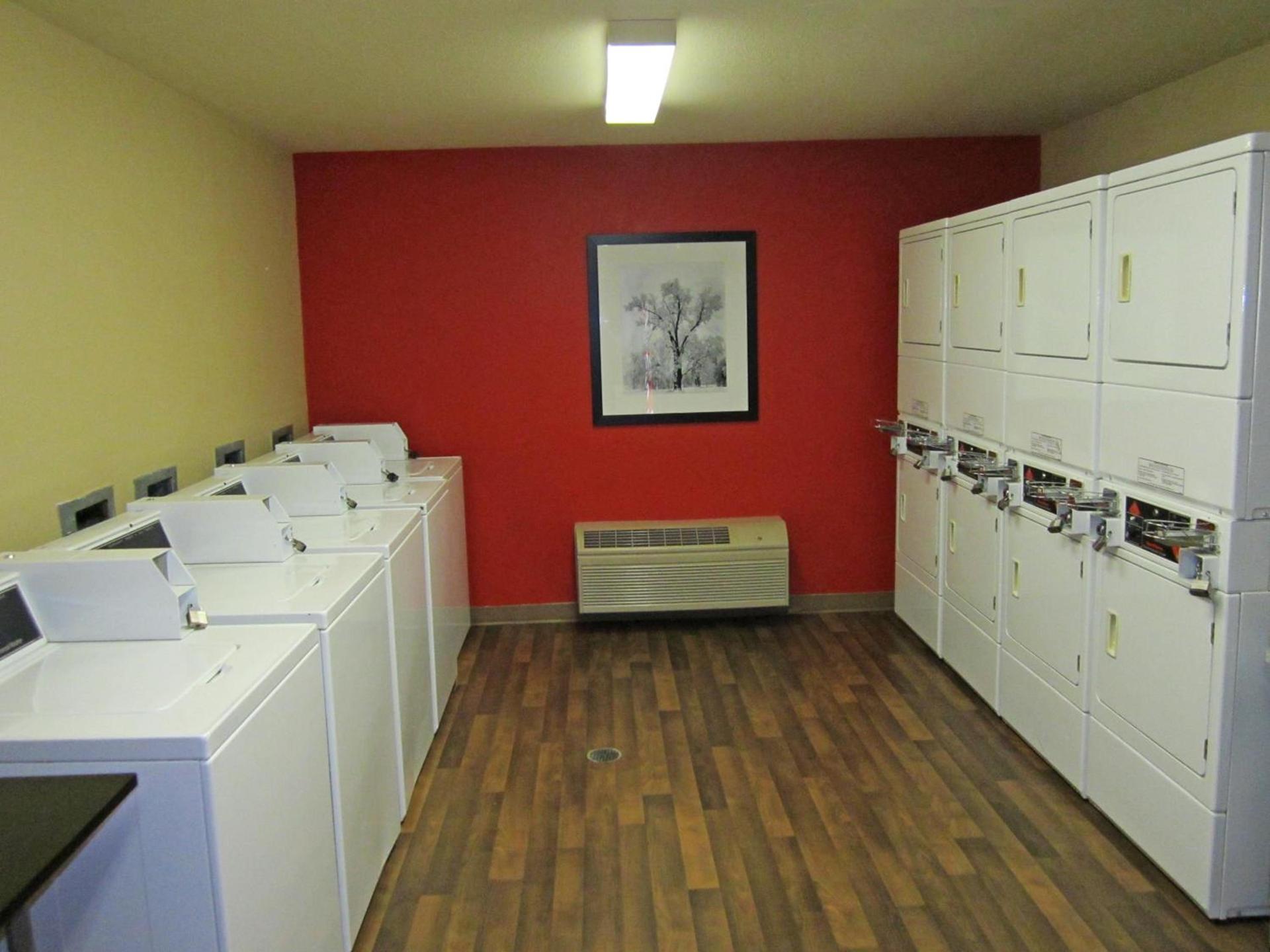 Extended Stay America Suites - Orange County - John Wayne Airport photo 25