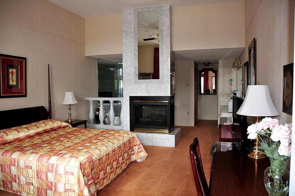 Lockport Inn and Suites photo 22