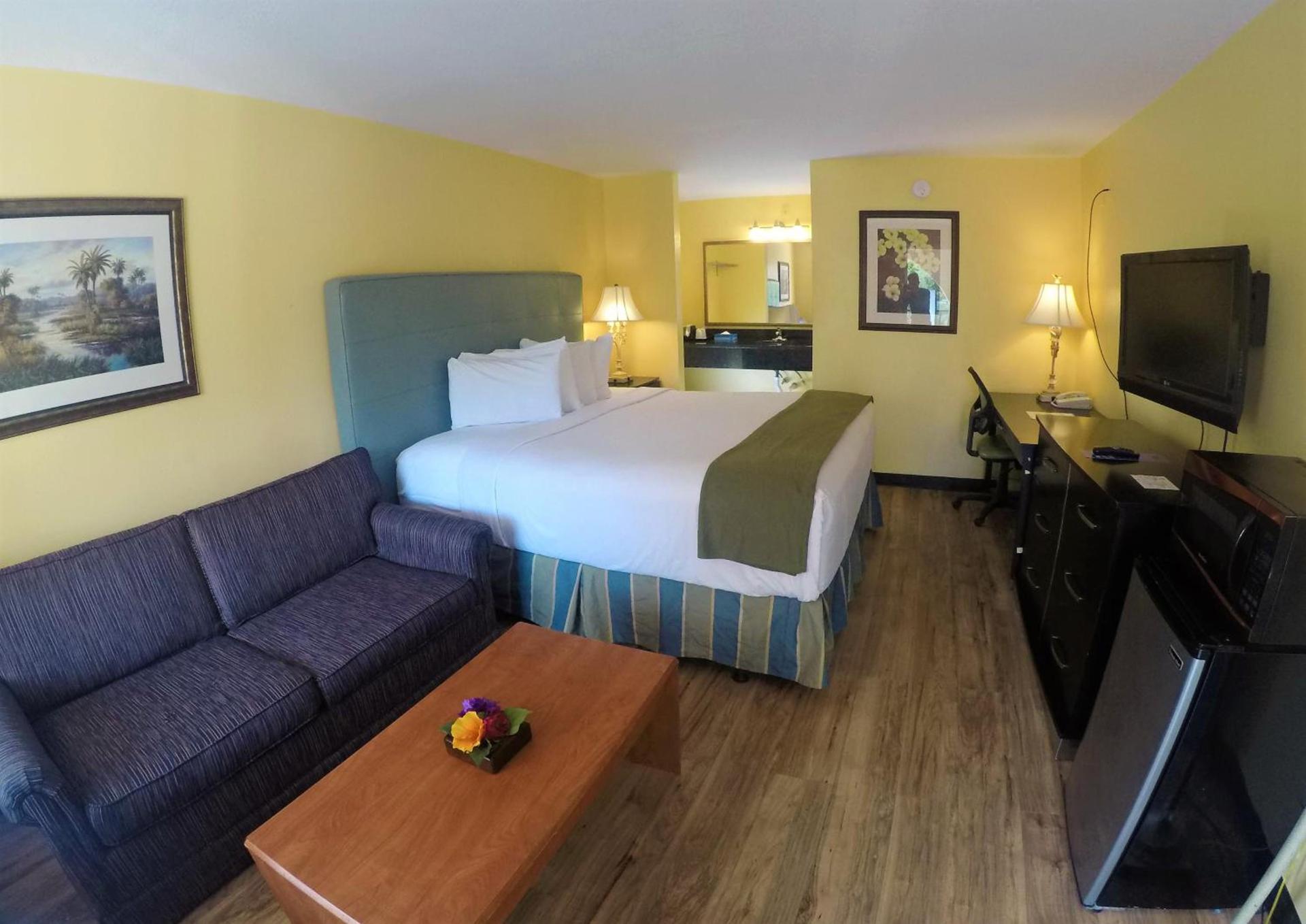 Shining Light Inn & Suites photo 23