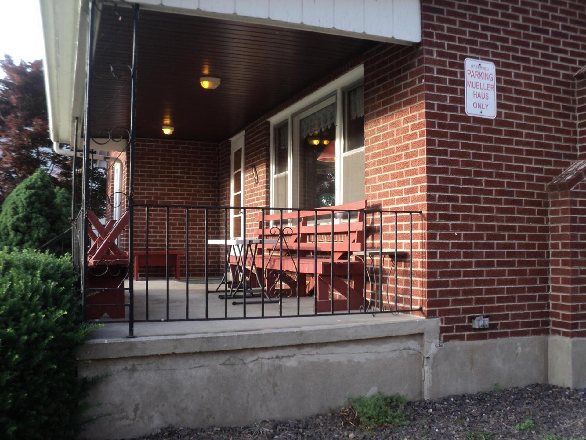 Harbor Haus Inn & Suites photo 47