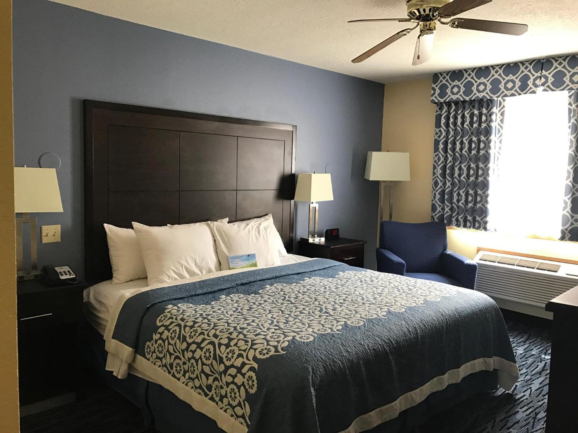 Days Inn by Wyndham Moab photo 16