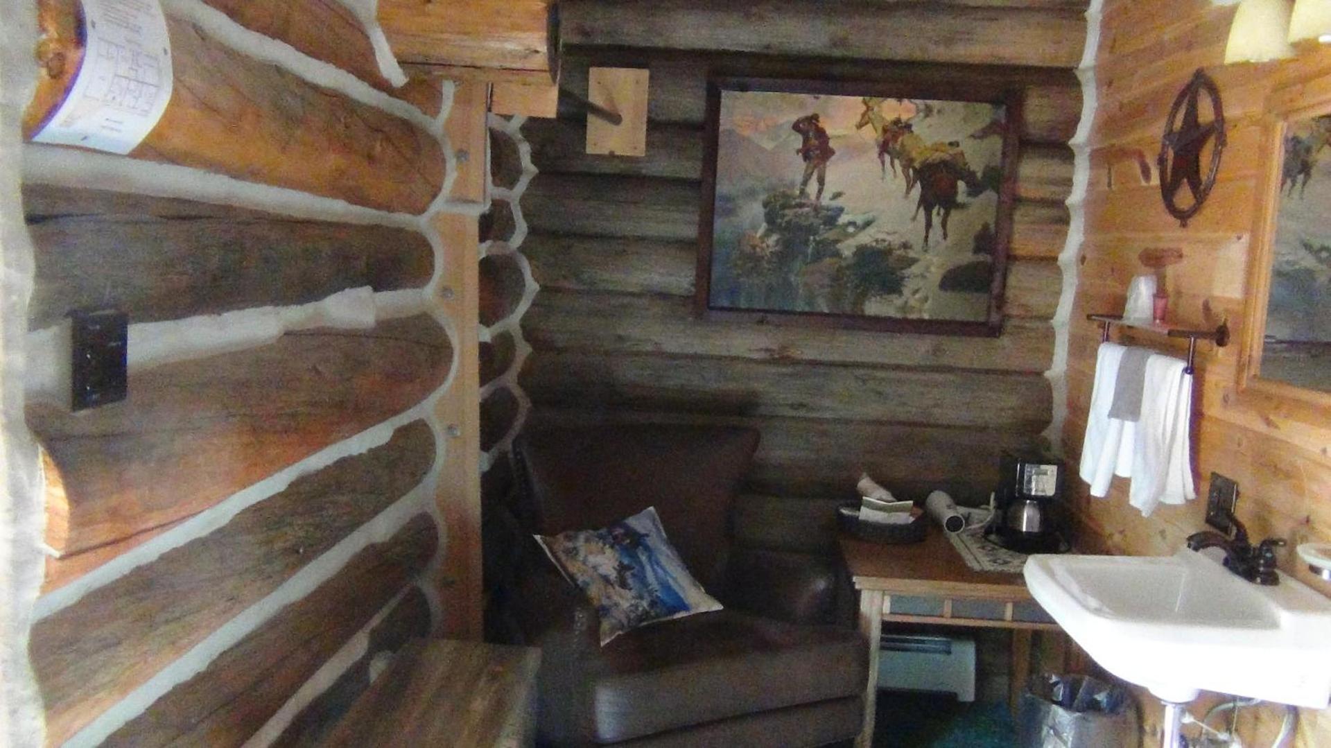Judith Mountain Lodge photo 27