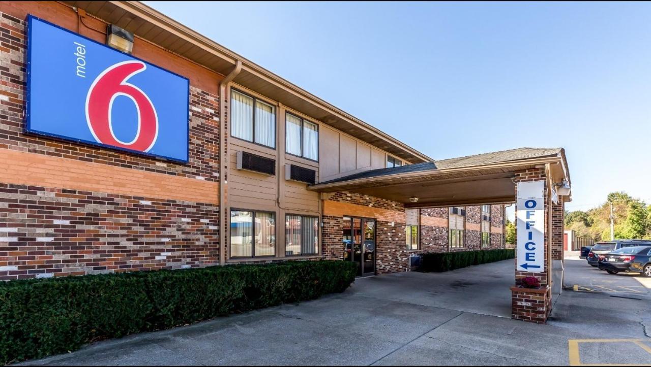 Motel 6-Troy, IL photo 2