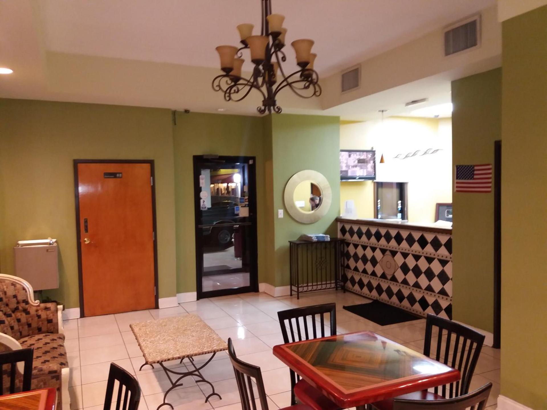 Budgetel Inn and Suites- FORT GORDON photo 5