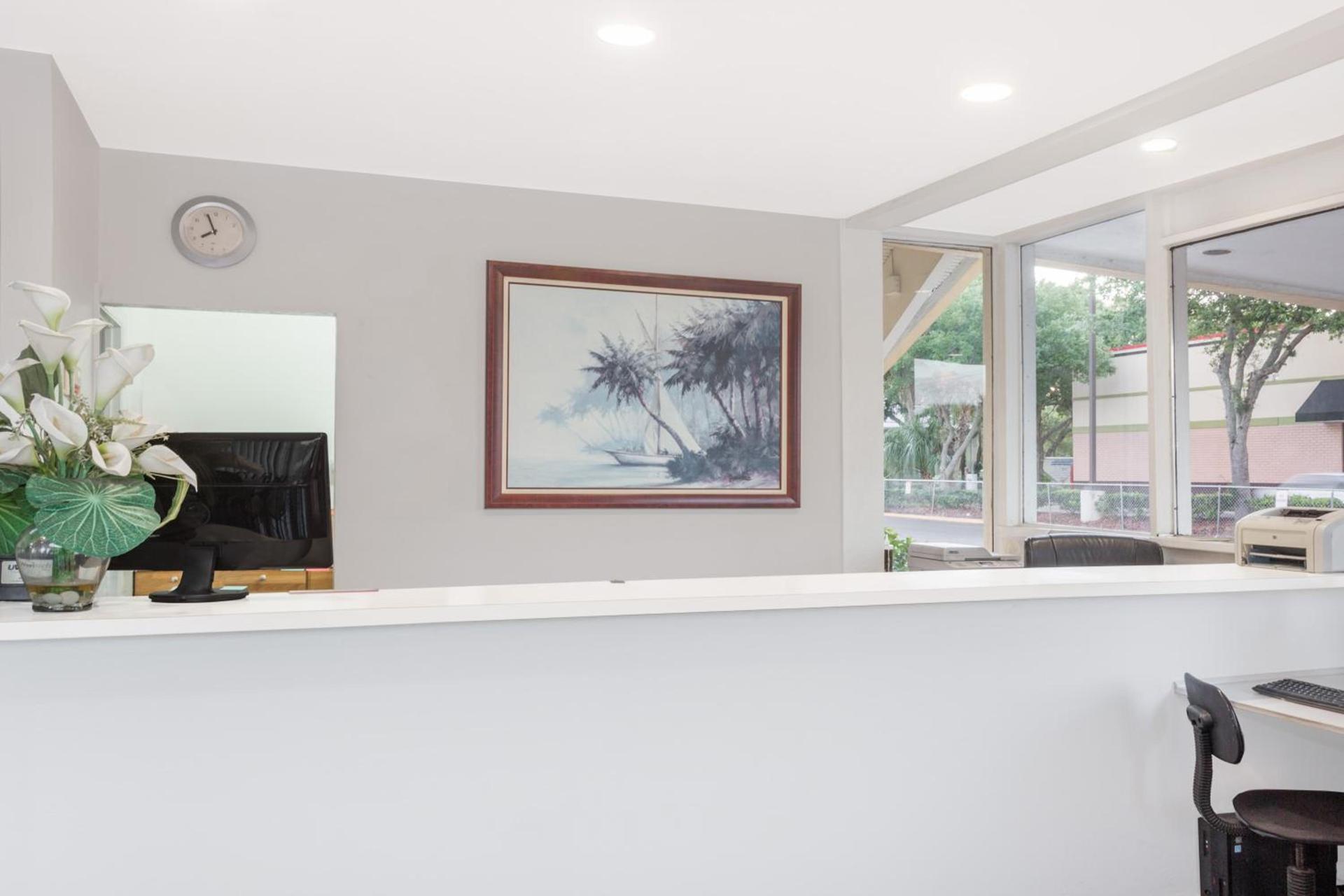 Howard Johnson by Wyndham Vero Beach / Downtown photo 29