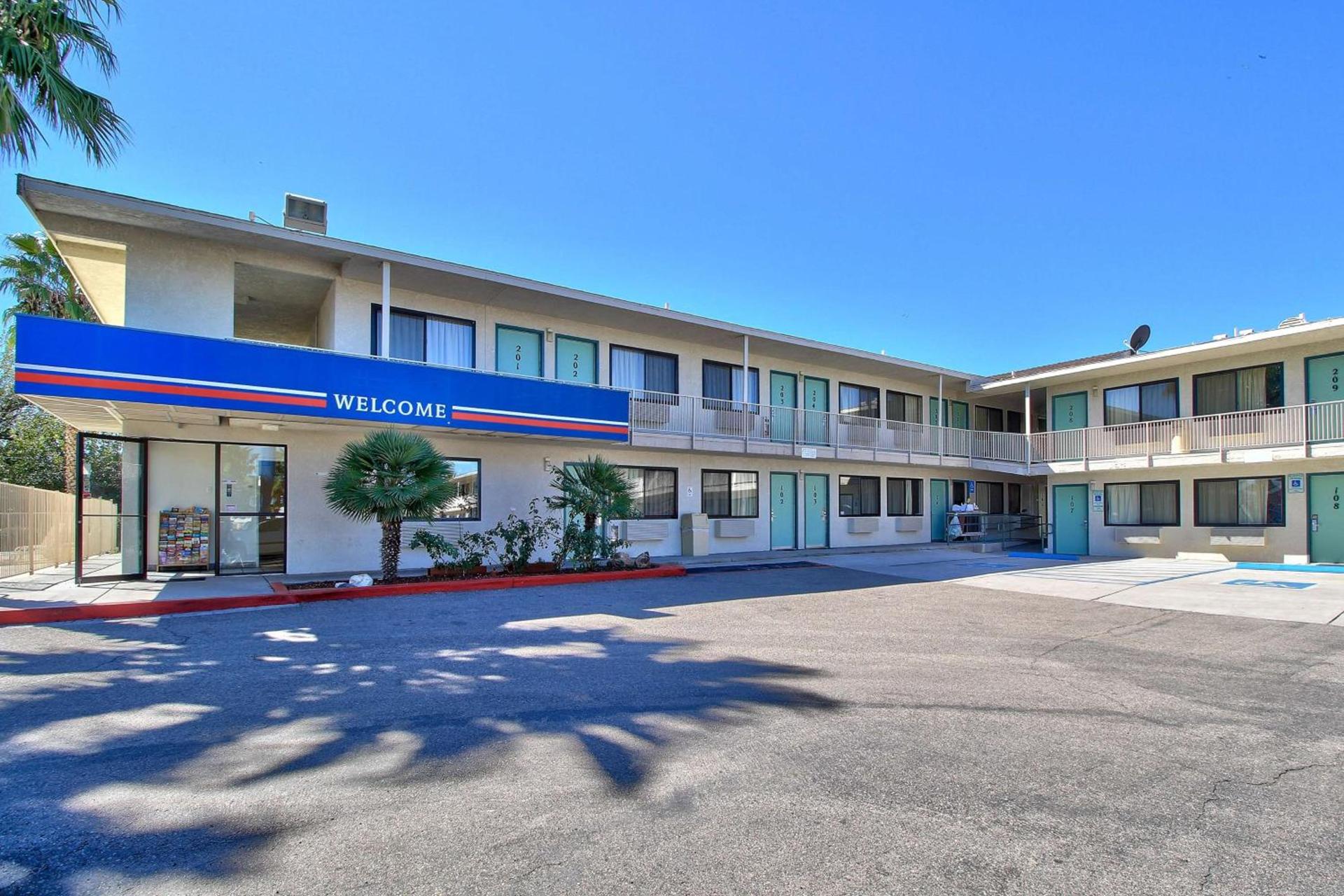 Motel 6-Nogales, AZ - Mariposa Road photo 2