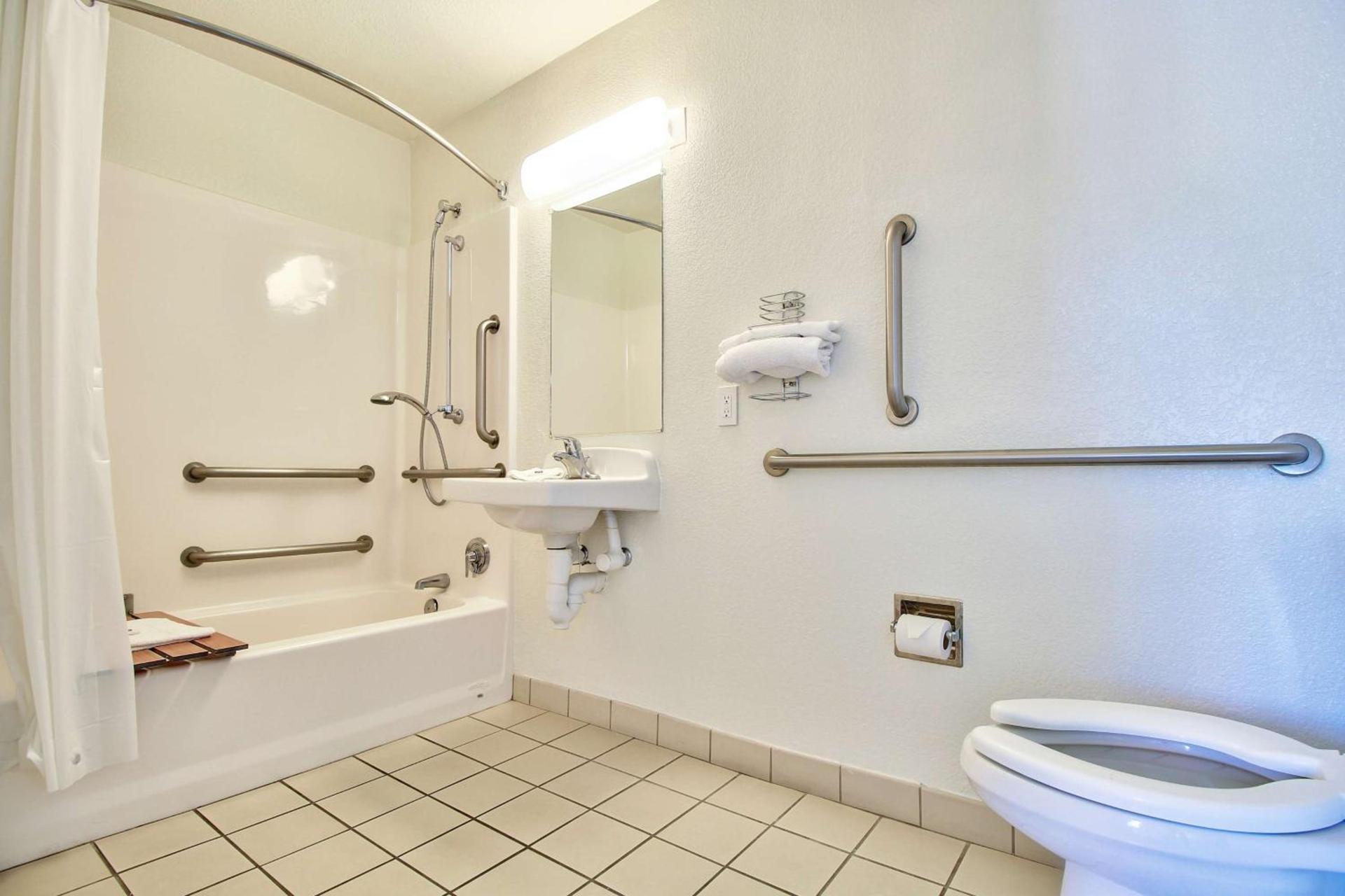 Motel 6-Nogales, AZ - Mariposa Road photo 14