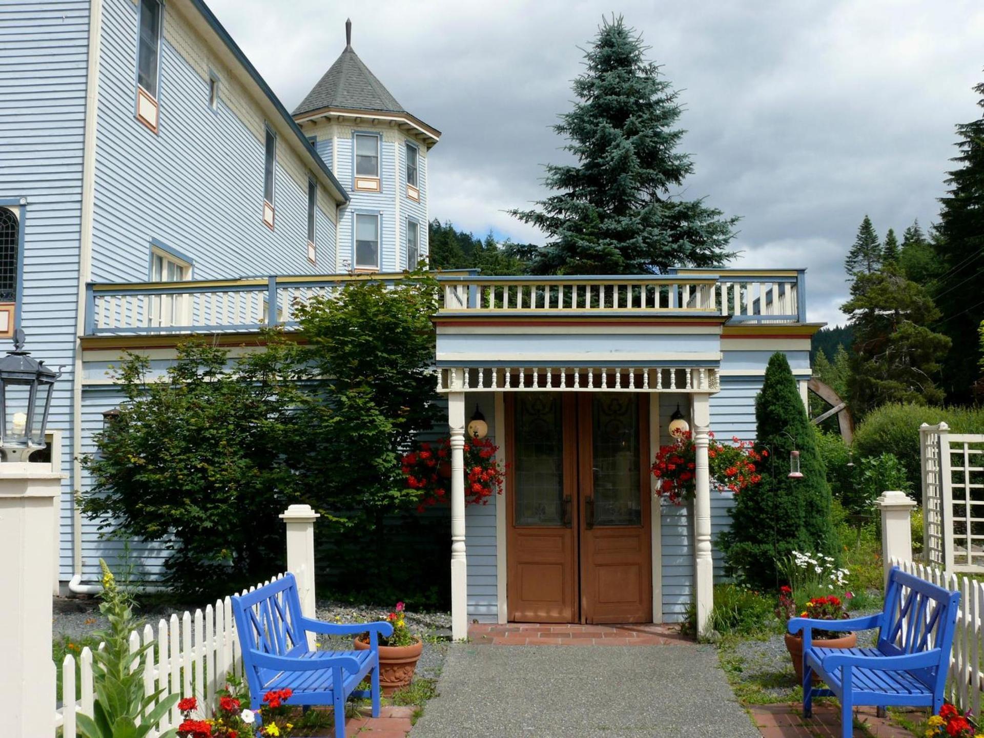 Alexander's Lodge photo 44