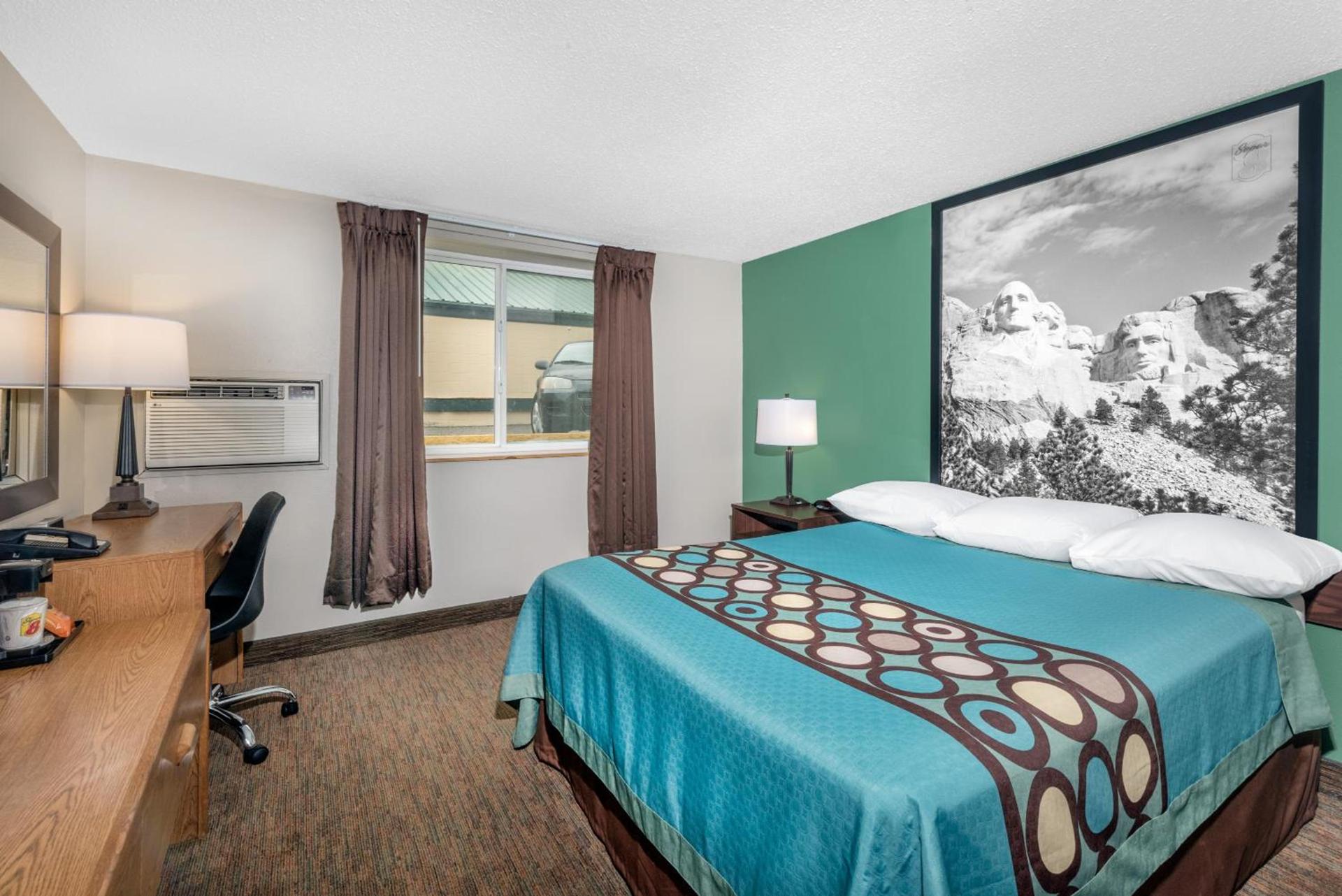 Super 8 by Wyndham Pierre SD photo 27