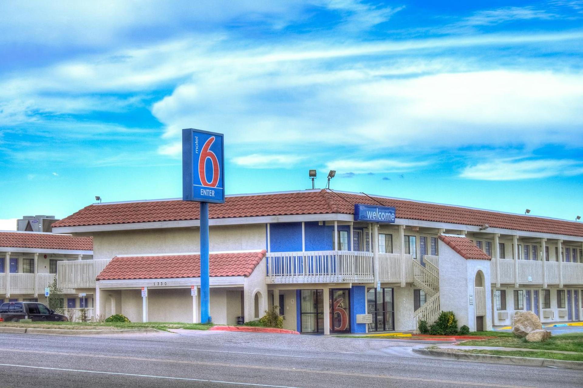 Motel 6-El Paso, TX - East photo 31