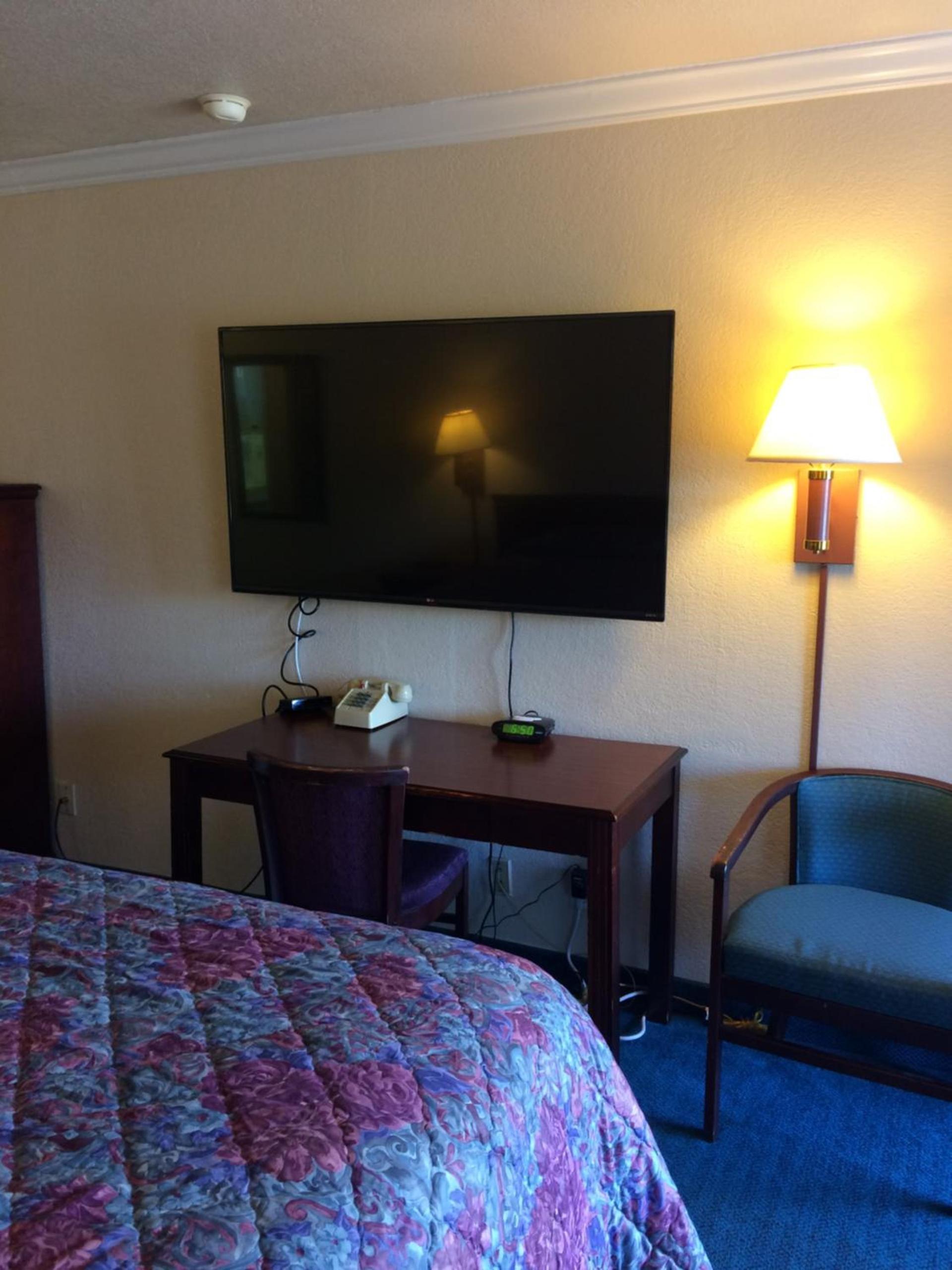 Oak Motel photo 11