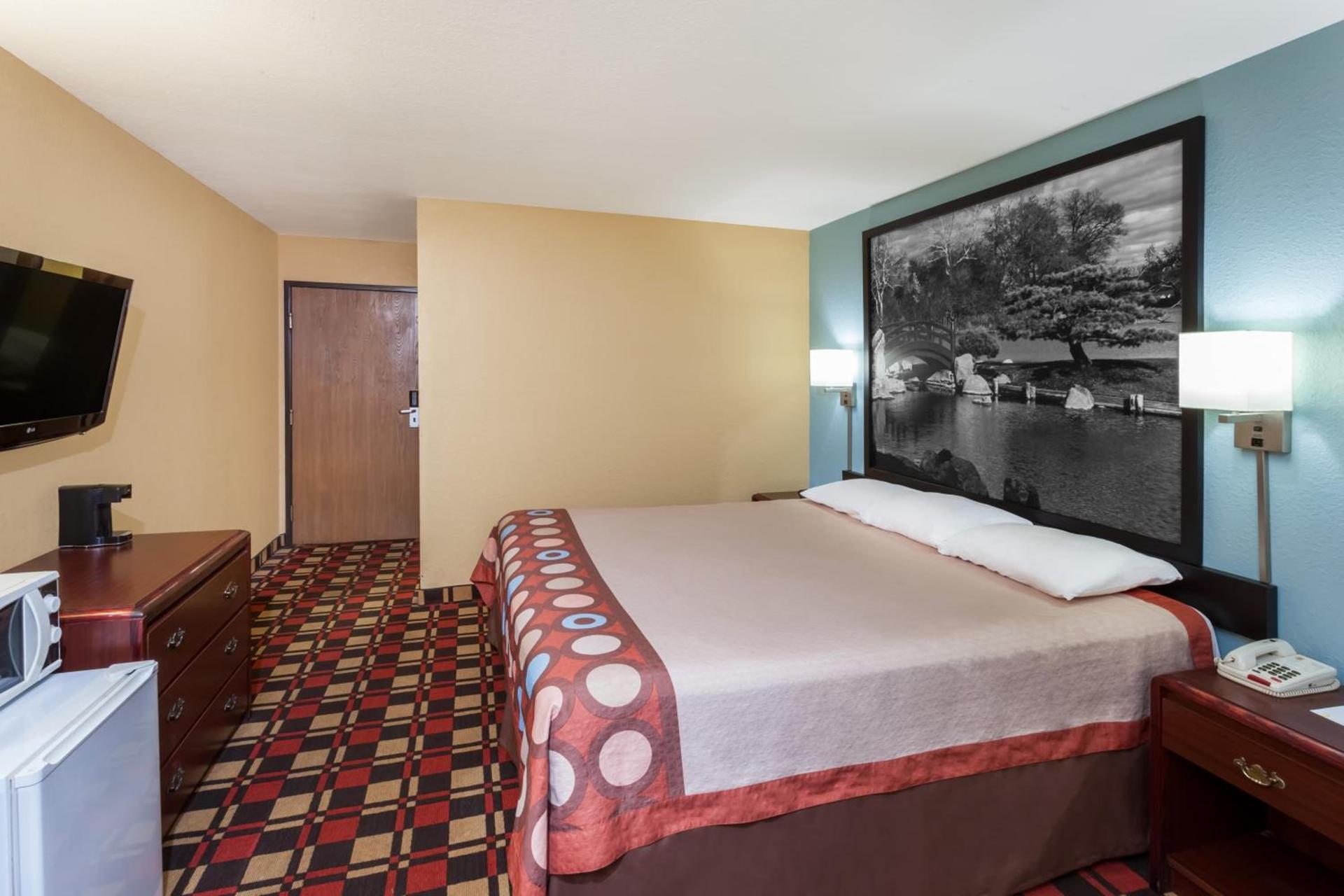 Econo Lodge Chillicothe photo 13