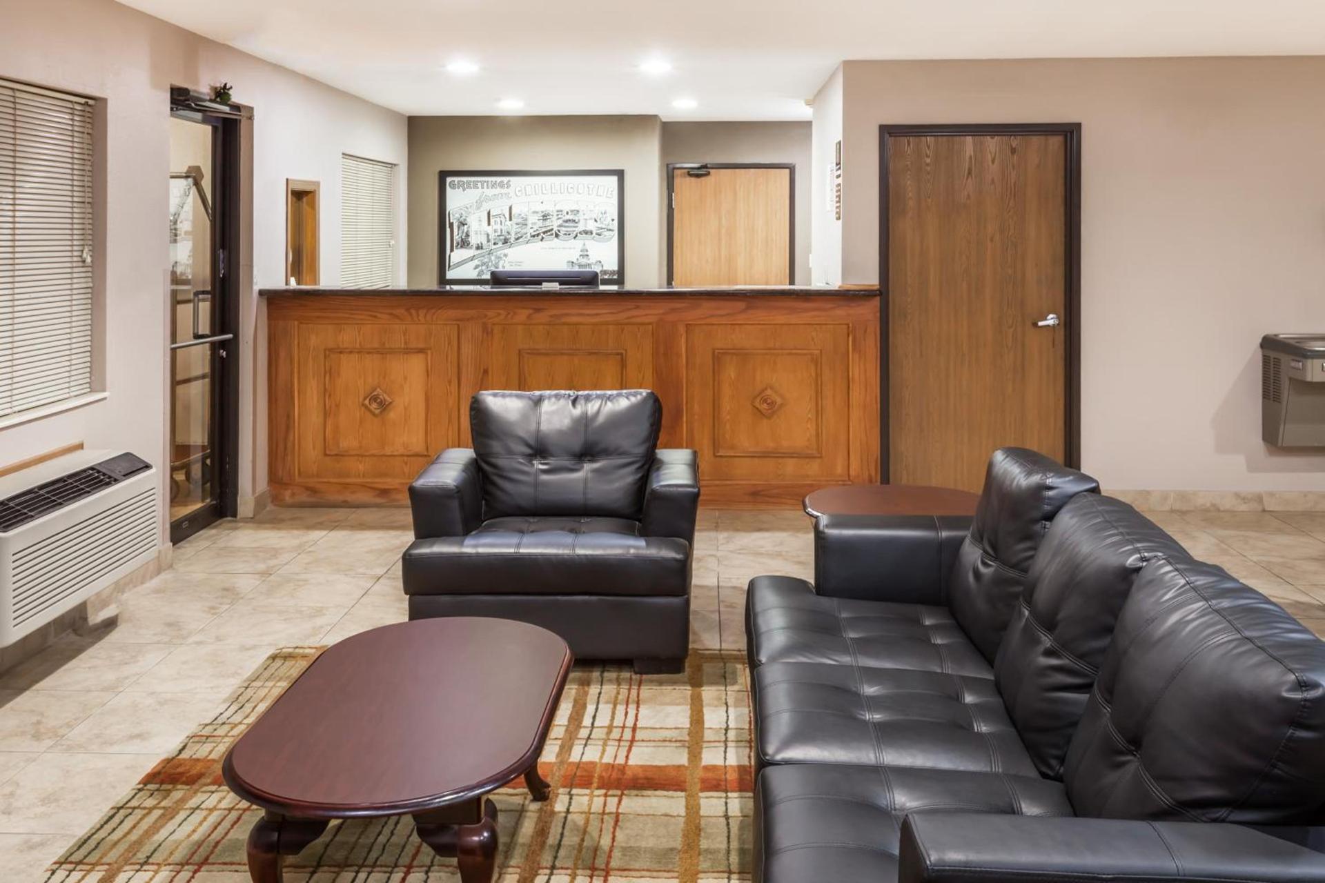 Econo Lodge Chillicothe photo 17