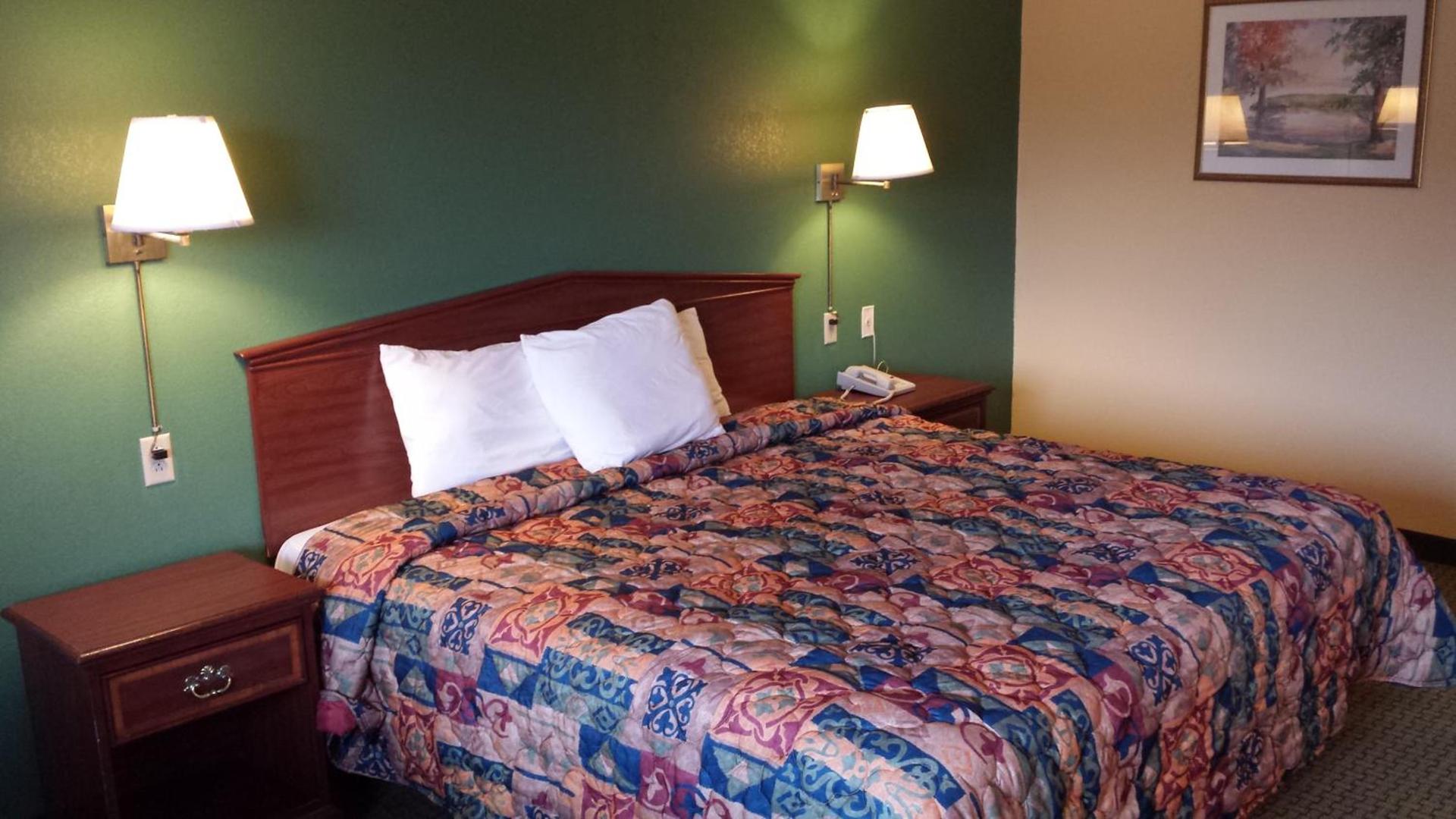 Family Budget Inn Harrison photo 18