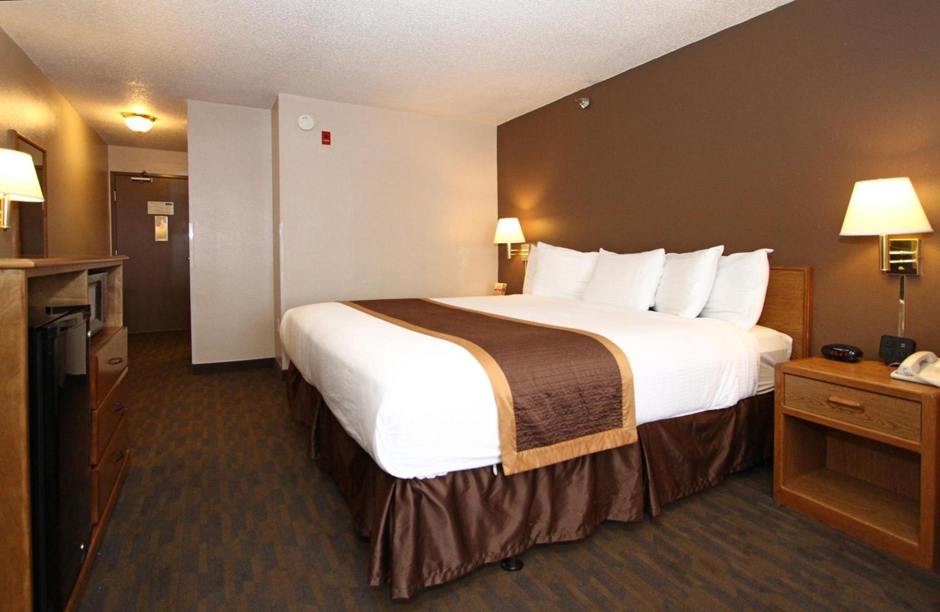 New Victorian Inn & Suites Lincoln photo 27