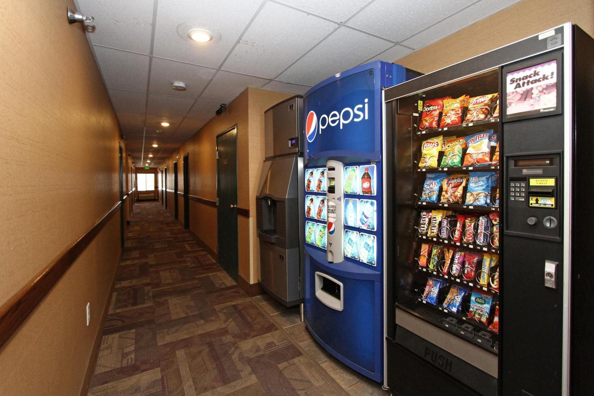 New Victorian Inn & Suites Lincoln photo 18