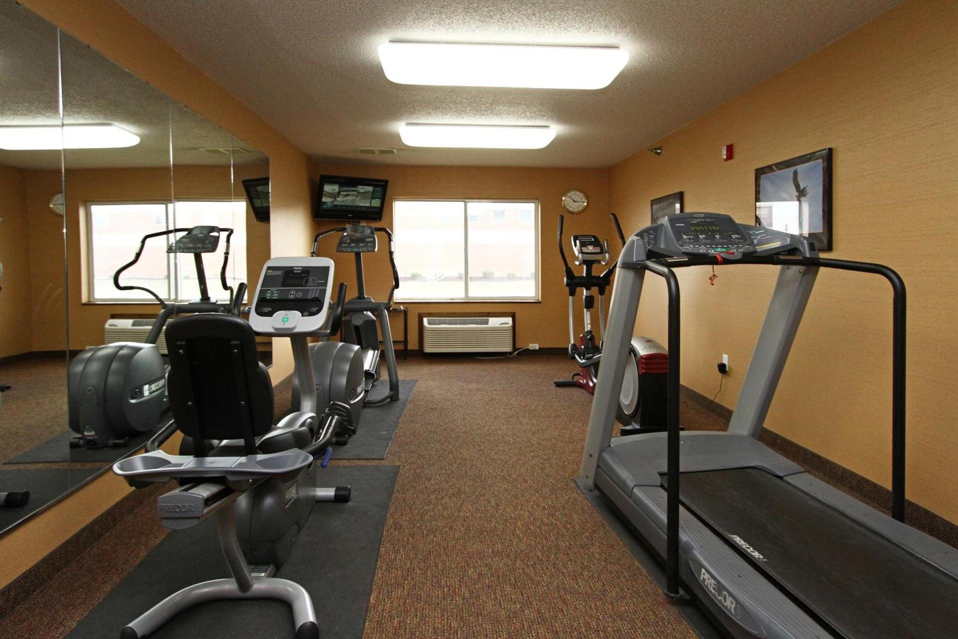 New Victorian Inn & Suites Lincoln photo 7