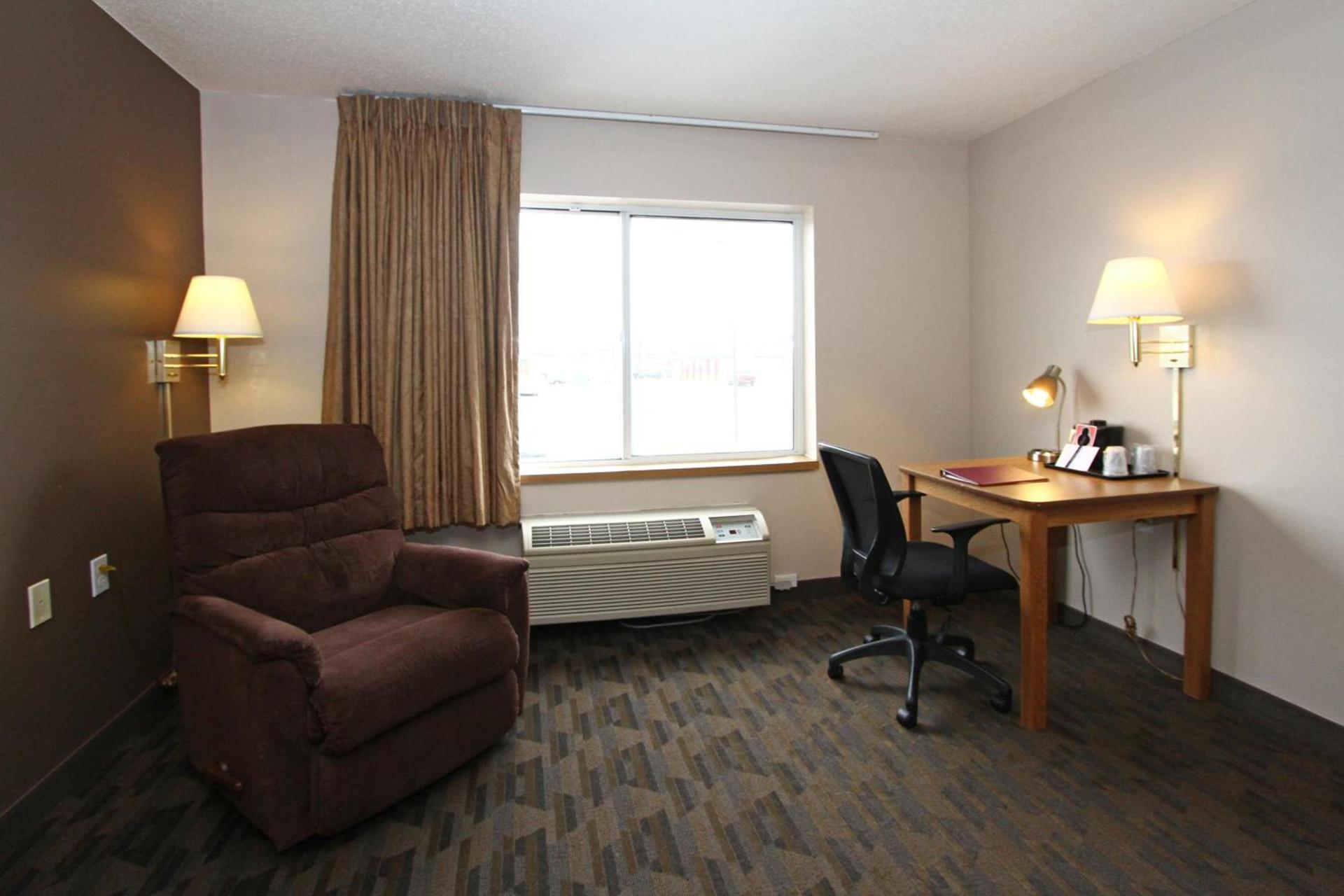 New Victorian Inn & Suites Lincoln photo 15