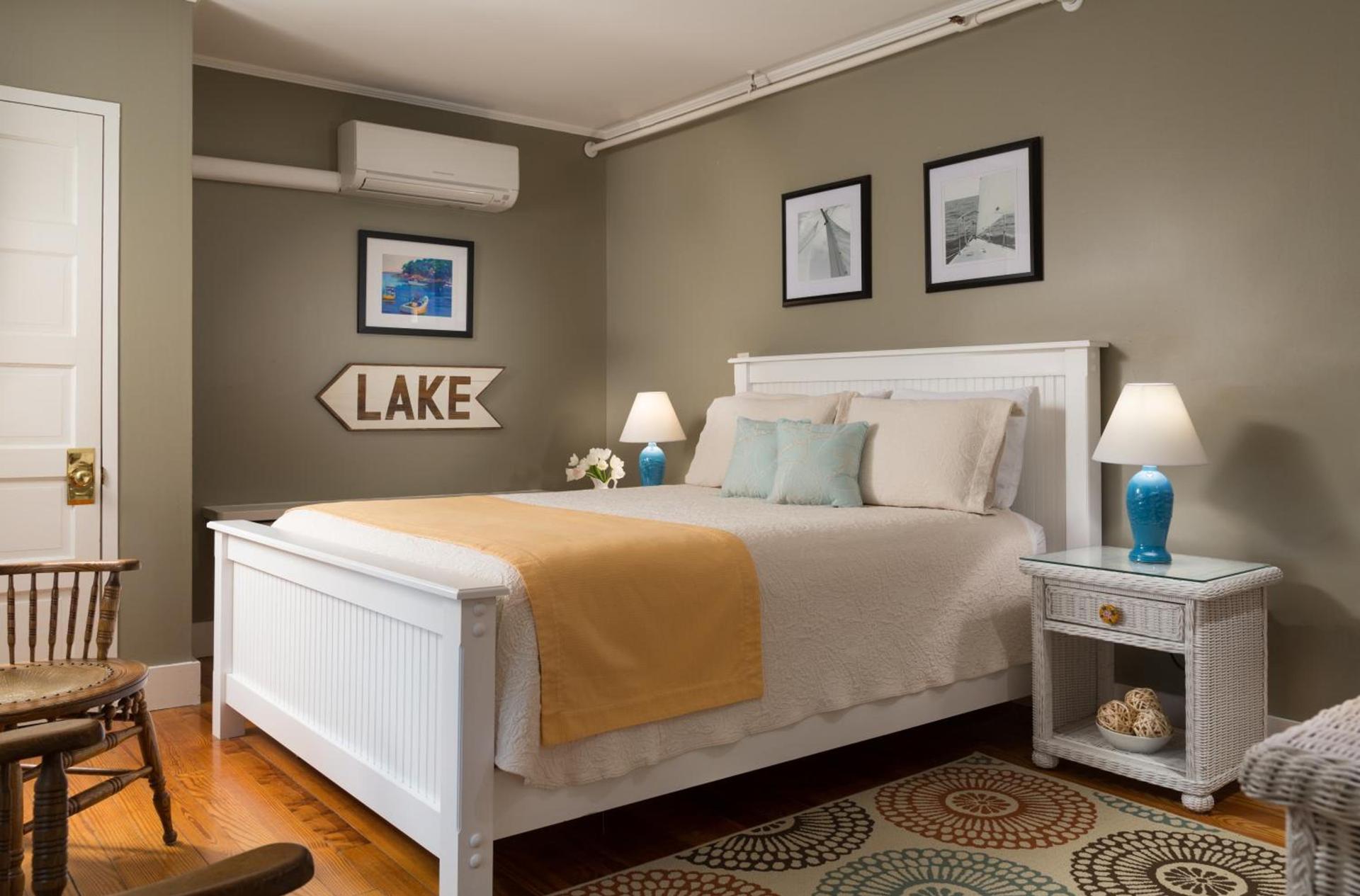 Wolf Cove Inn photo 22