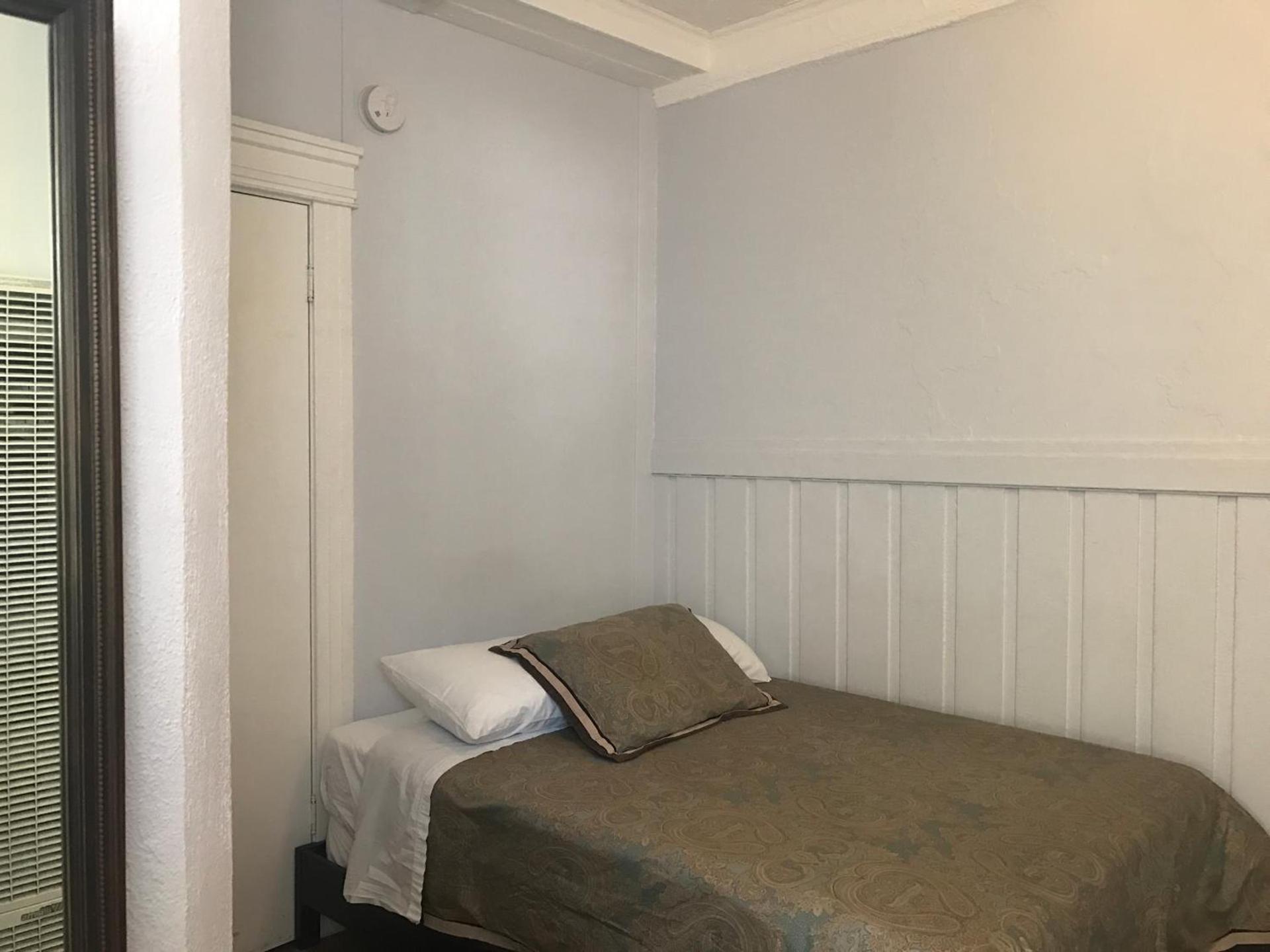 Orange Drive Hostel photo 11