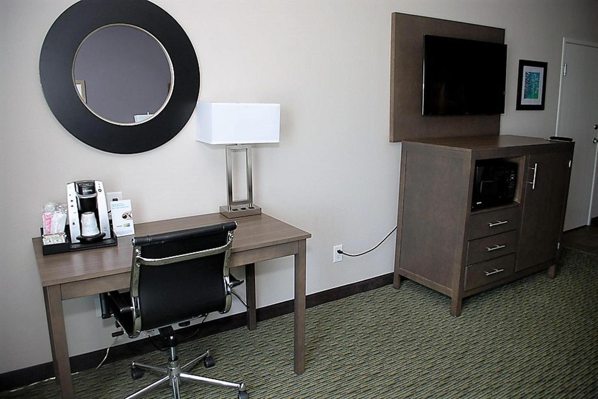 Holiday Inn Express Hotel and Suites Port Aransas/Beach Area by IHG photo 12