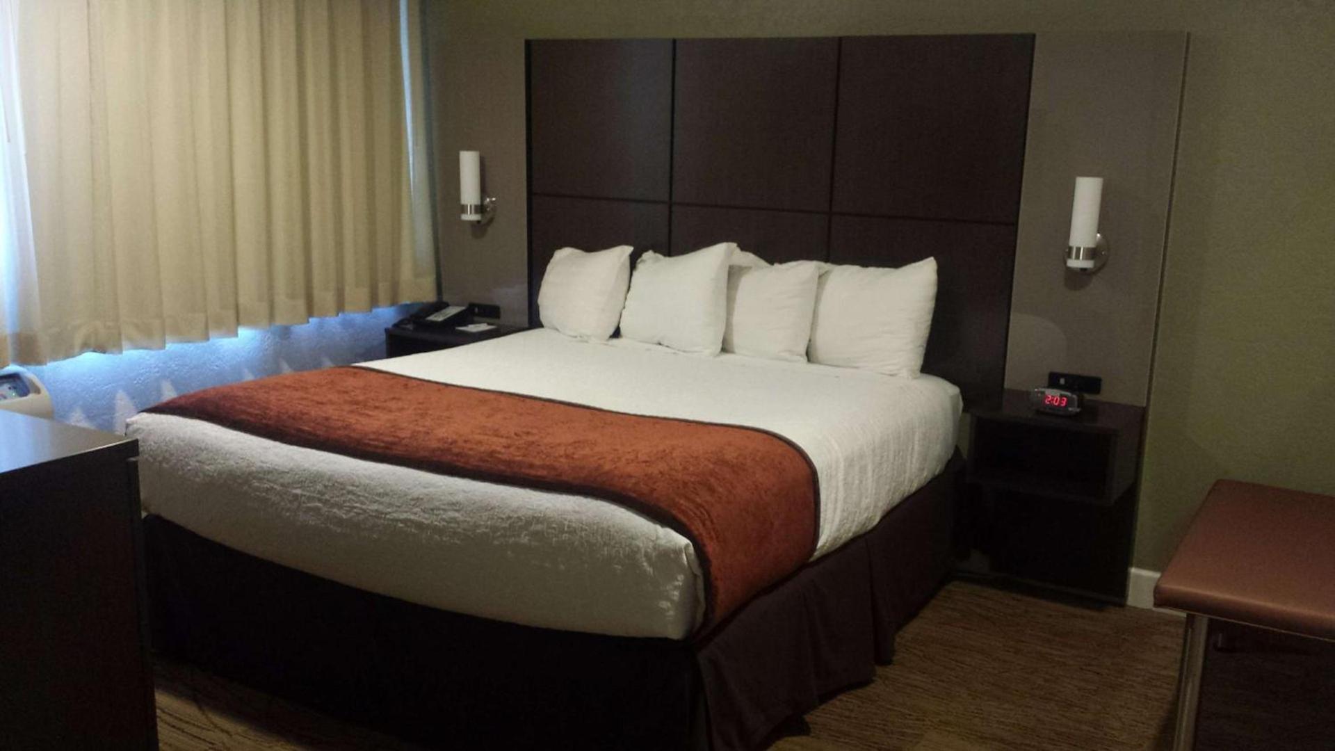 Best Western Pony Soldier Inn & Suites photo 27