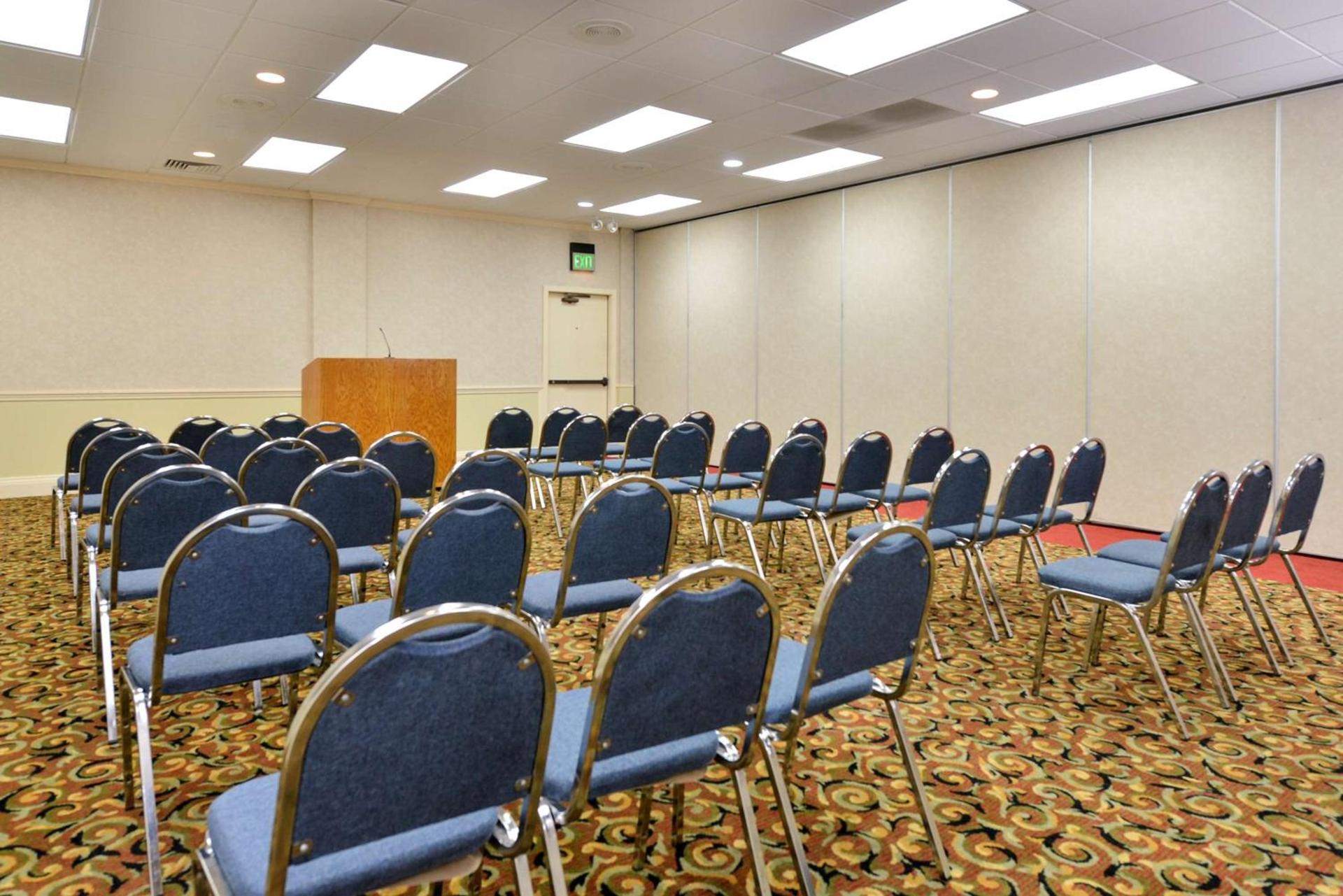 Wyndham Tucson Airport Hotel & Conference Center photo 43