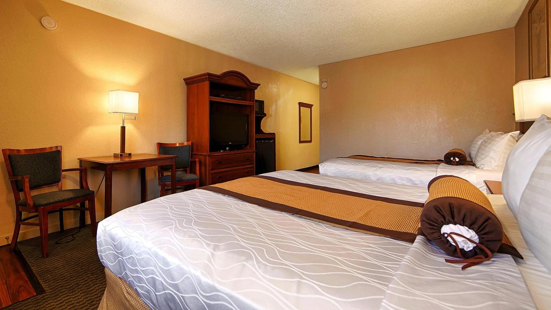 Best Western Heritage Inn photo 10