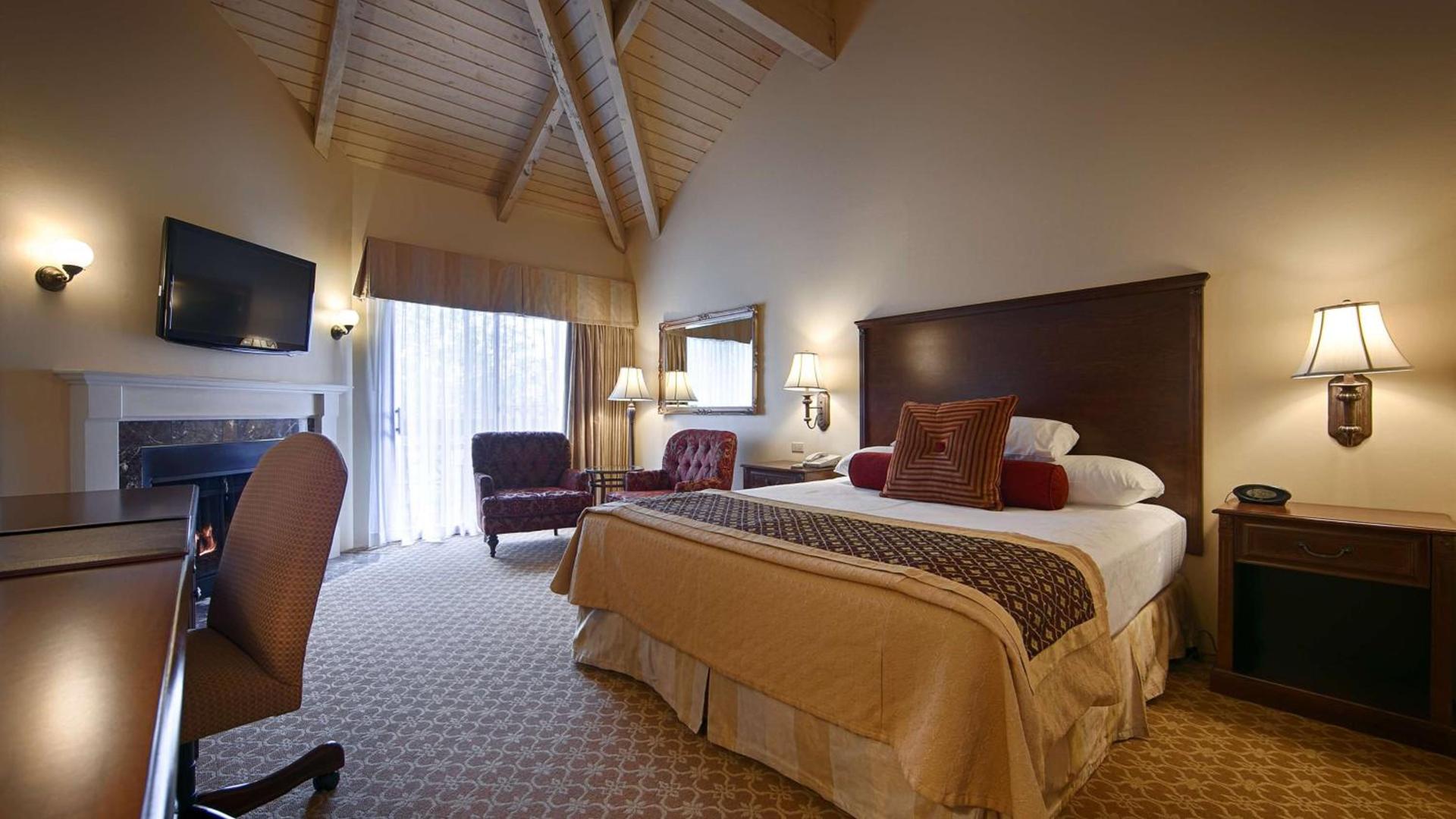 Victorian Inn photo 10